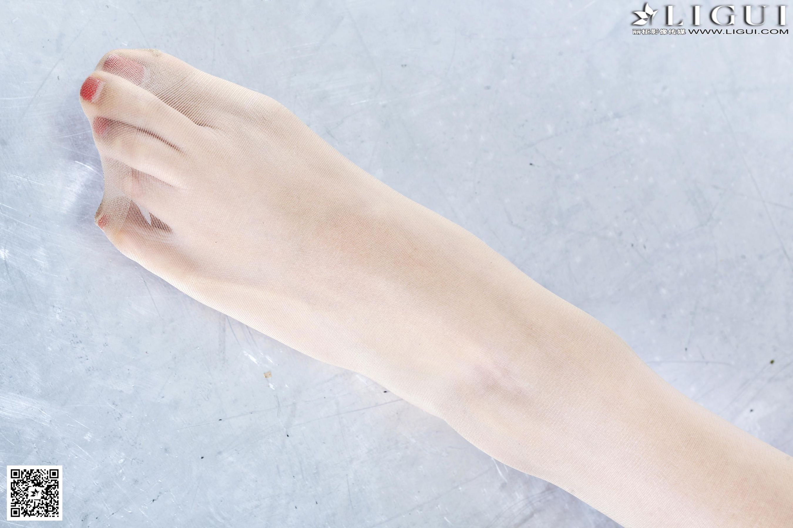 Model 司琪《气球少女丝足》美腿玉足写真图片-图40