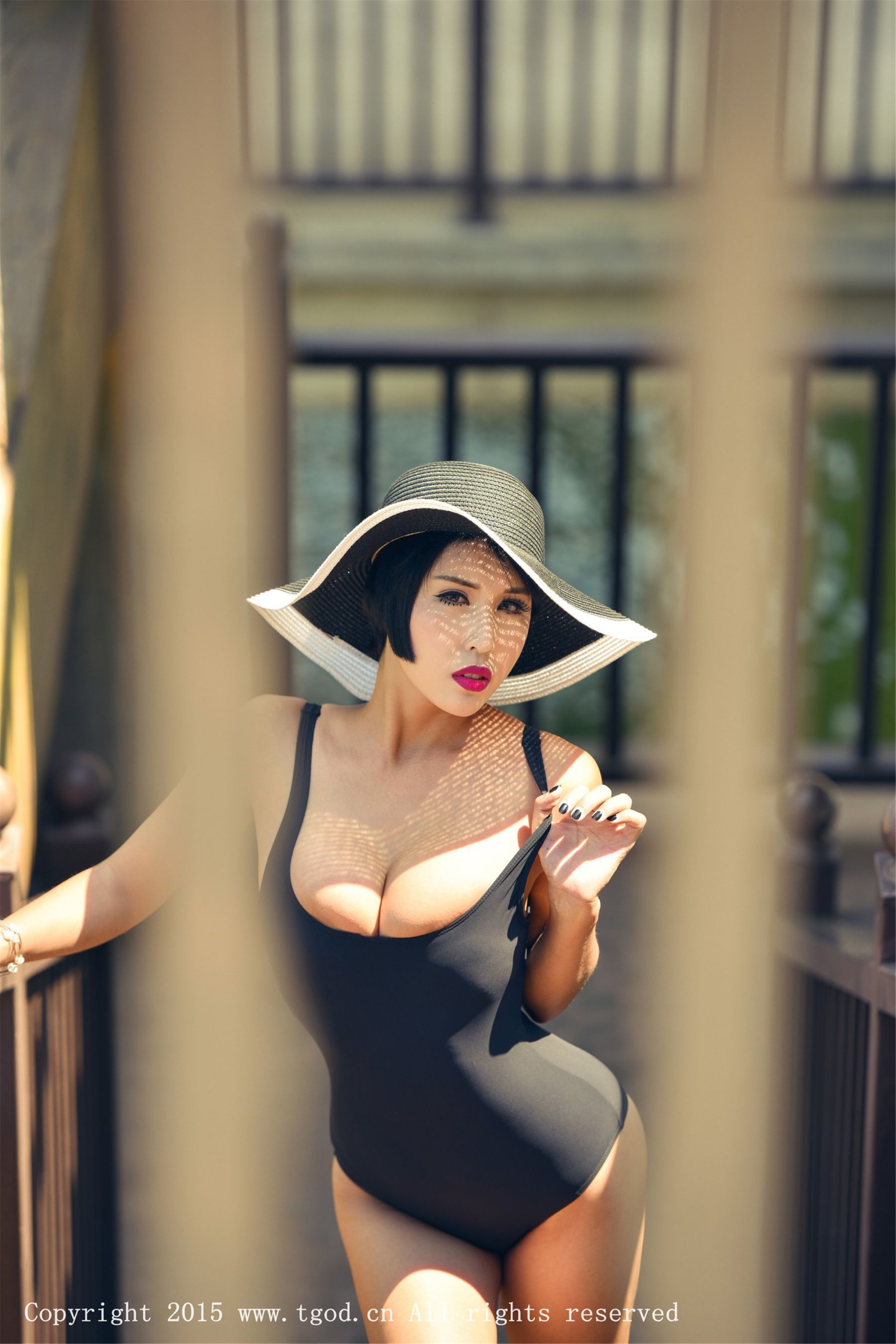 娜依灵儿《云曼旅拍》清新系列  写真集-图10