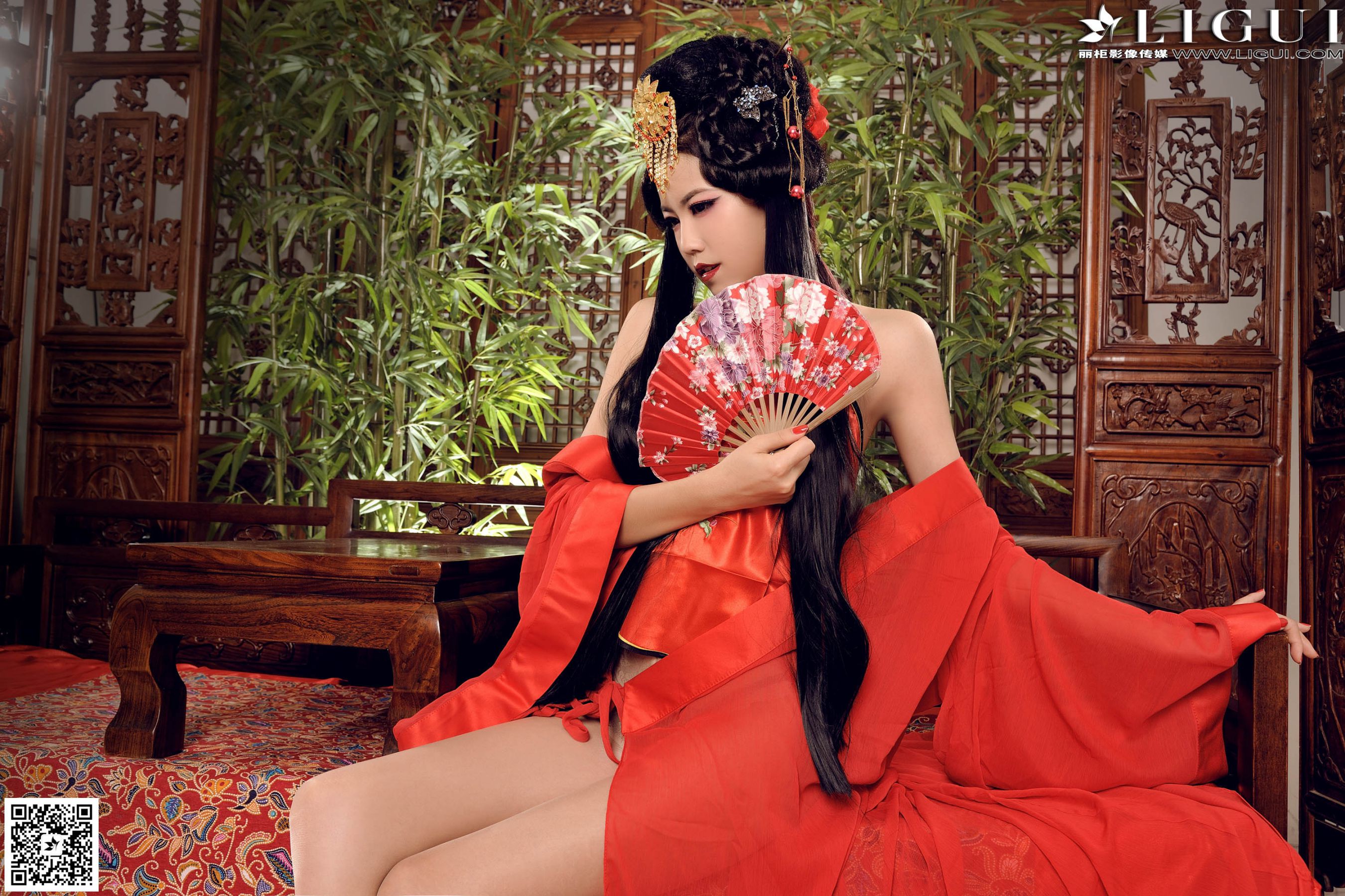 Model 可馨《极品古装美女丝足》上下全集  美腿玉足写真图片-图5