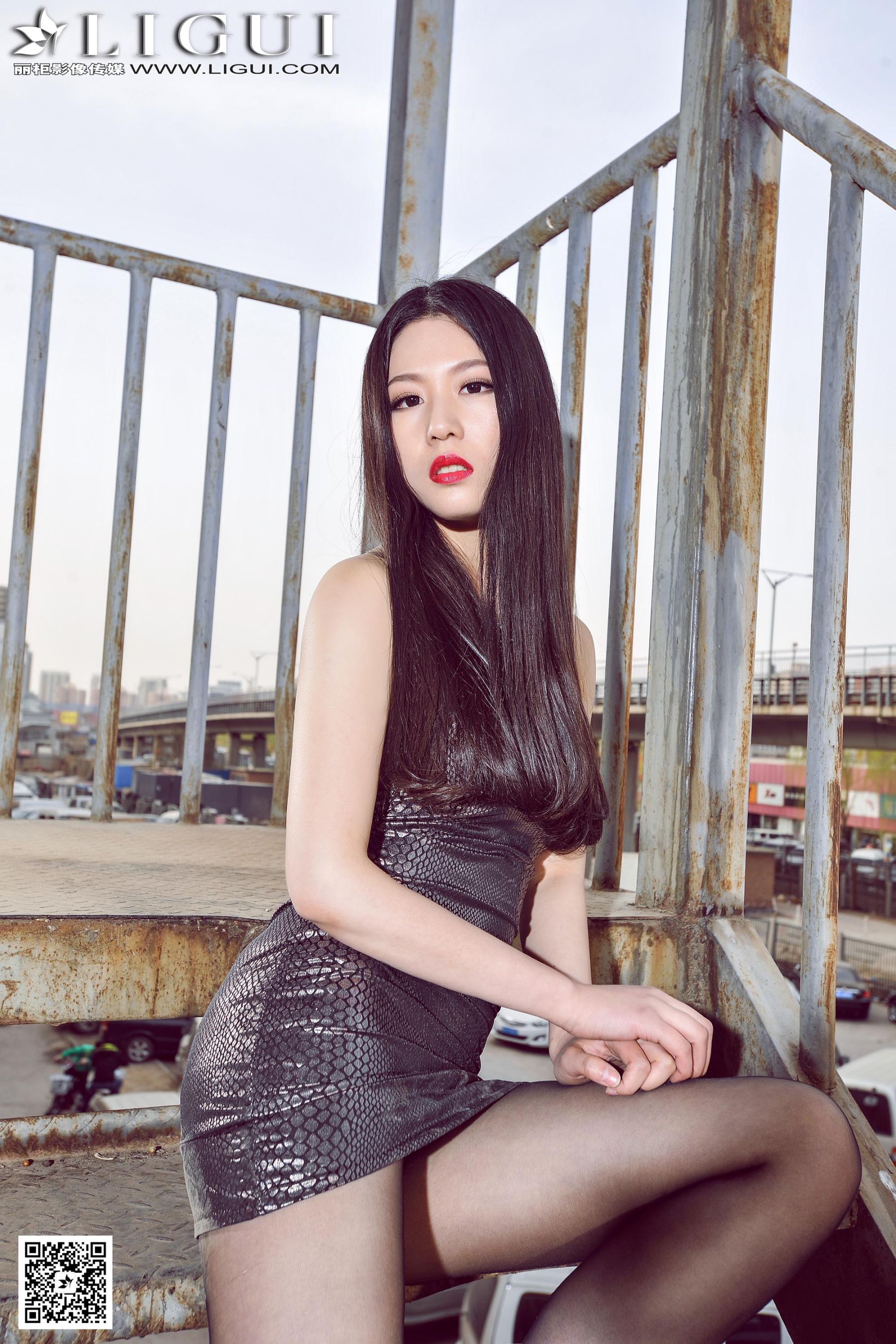 Model 佳怡《黑丝高跟女王外拍》上下全集  美腿玉足写真图片-图45