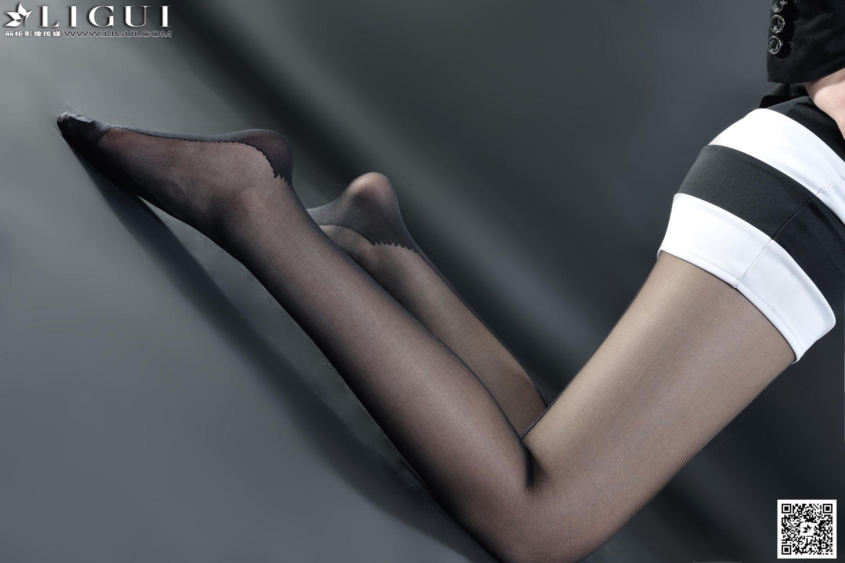 Model 菲菲《高贵黑丝丽人丝足》上中下全集  美腿玉足写真图片-图37