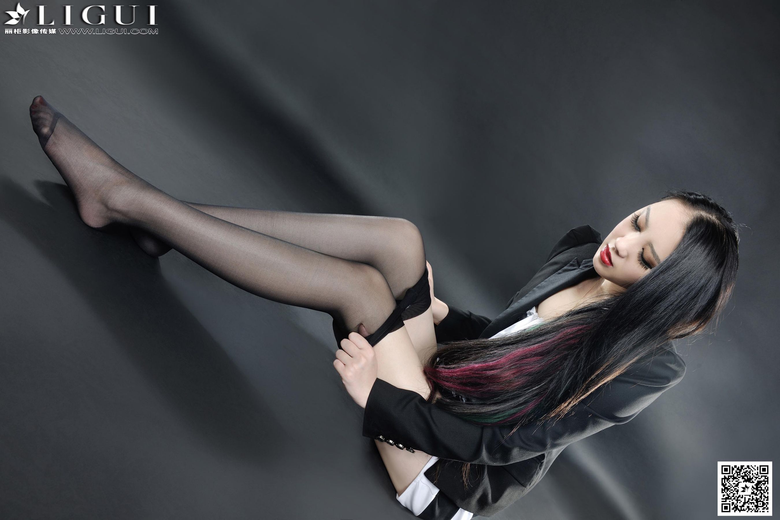 Model 菲菲《高贵黑丝丽人丝足》上中下全集  美腿玉足写真图片-图74