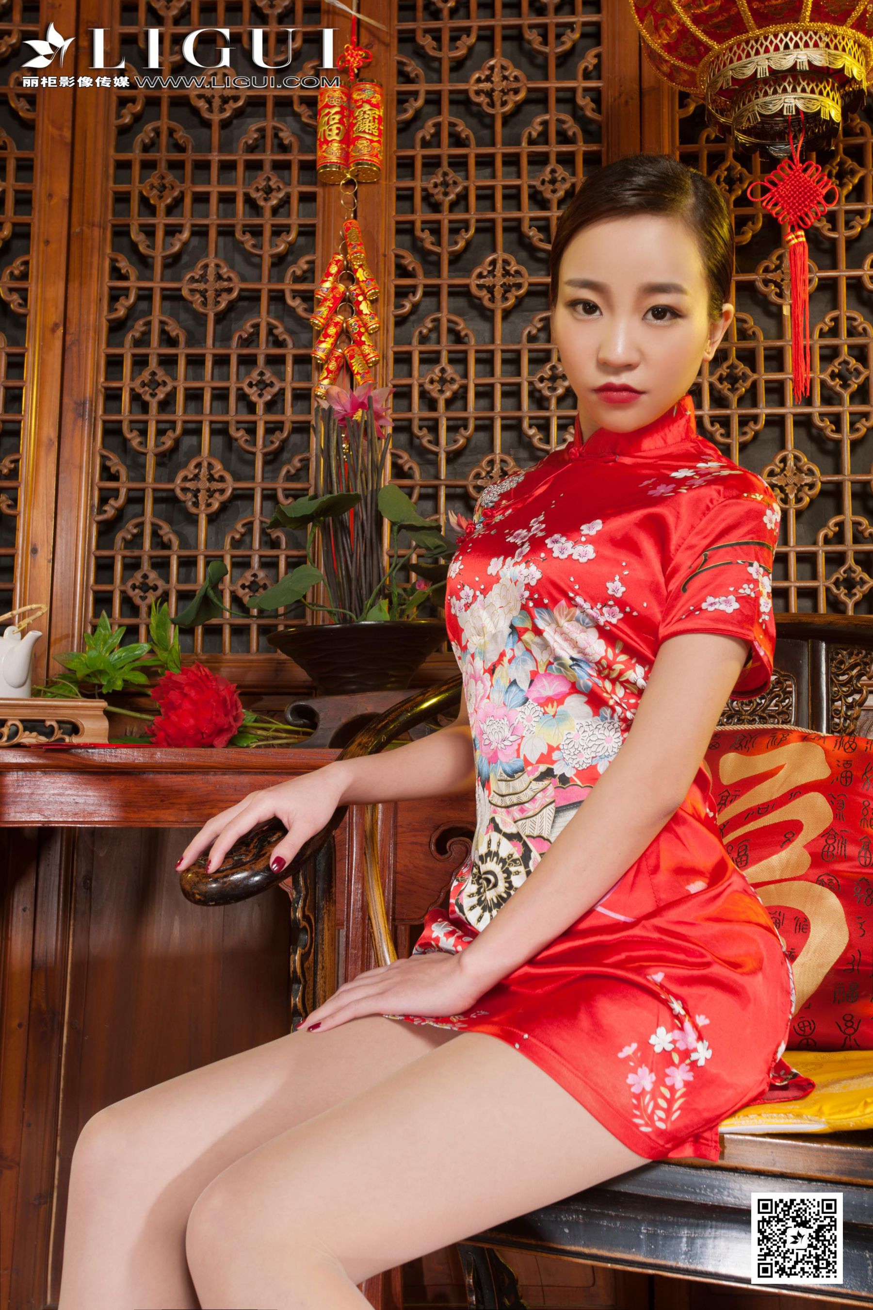 Model ALAN《红色旗袍古典美人》上下全集  美腿玉足写真图片-图1