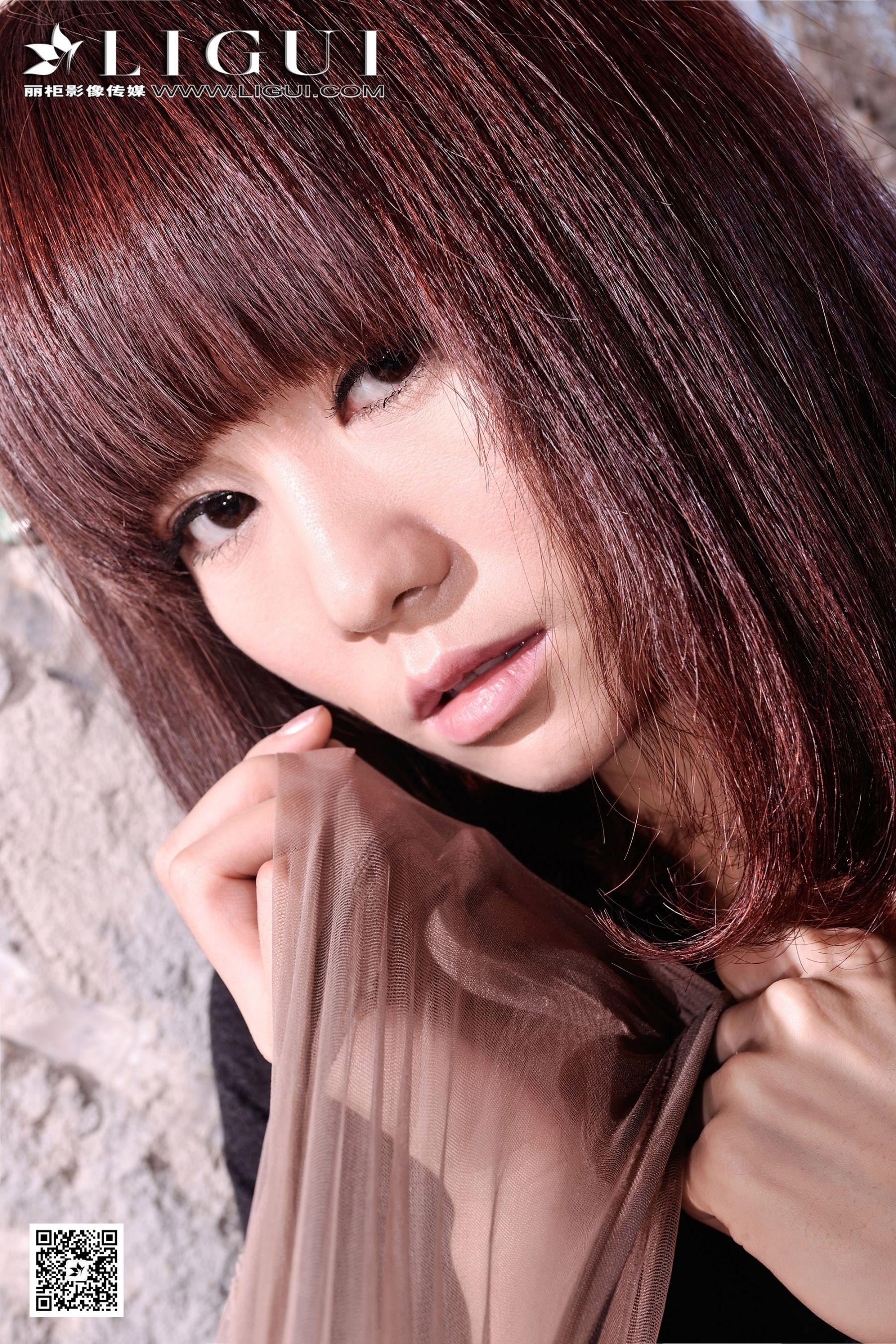 Model 安娜《工地上的丝足高跟》上下全集  美腿玉足写真图片-图43