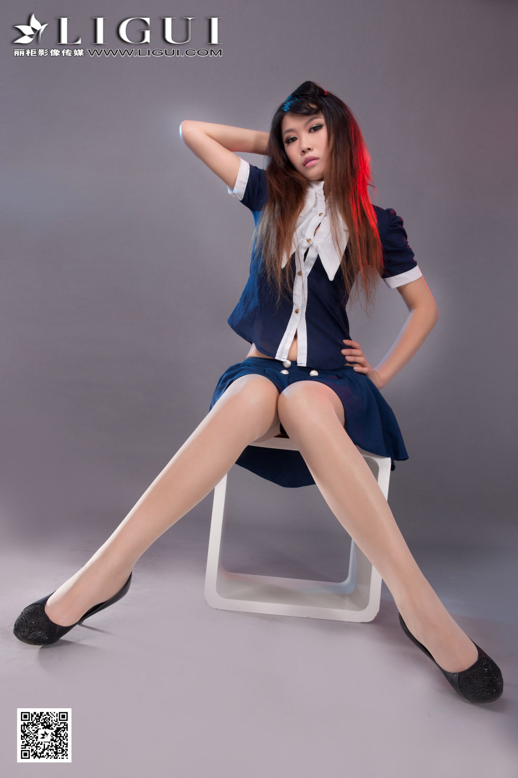 Model 怡萱《迷你裙丝足高跟》上下全集 美腿玉足写真图片-图21