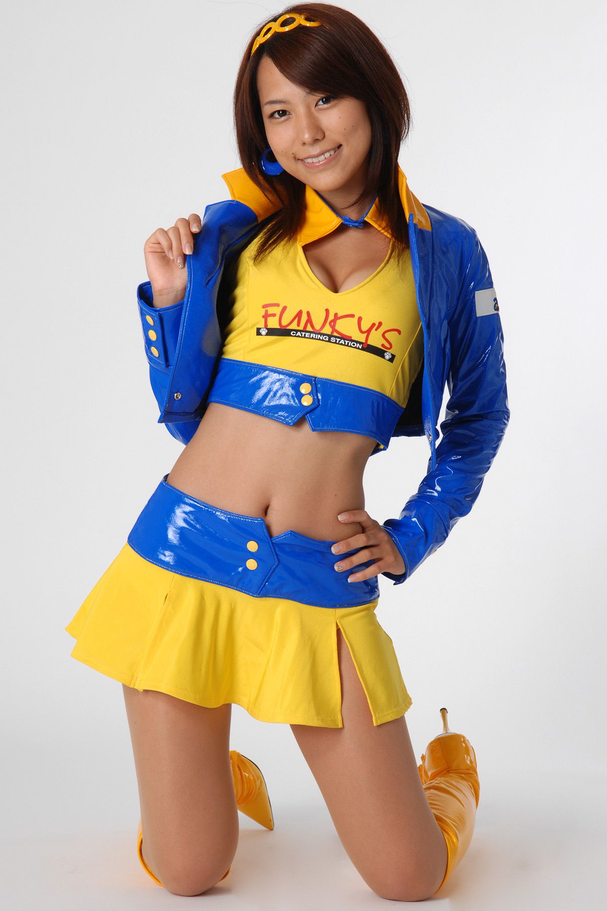 HRQ0079 柏木美里《赛车女郎+泳装高叉》-图9