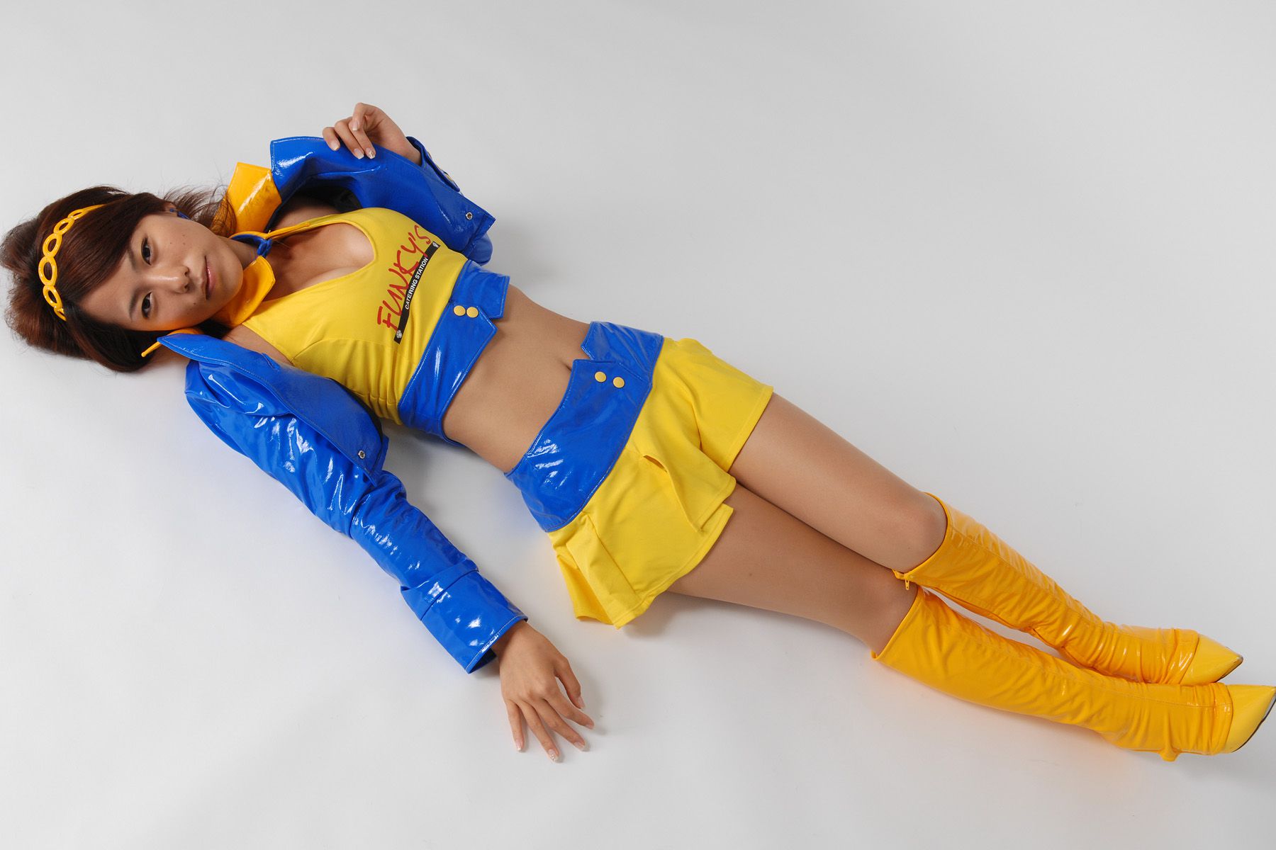 HRQ0079 柏木美里《赛车女郎+泳装高叉》-图22