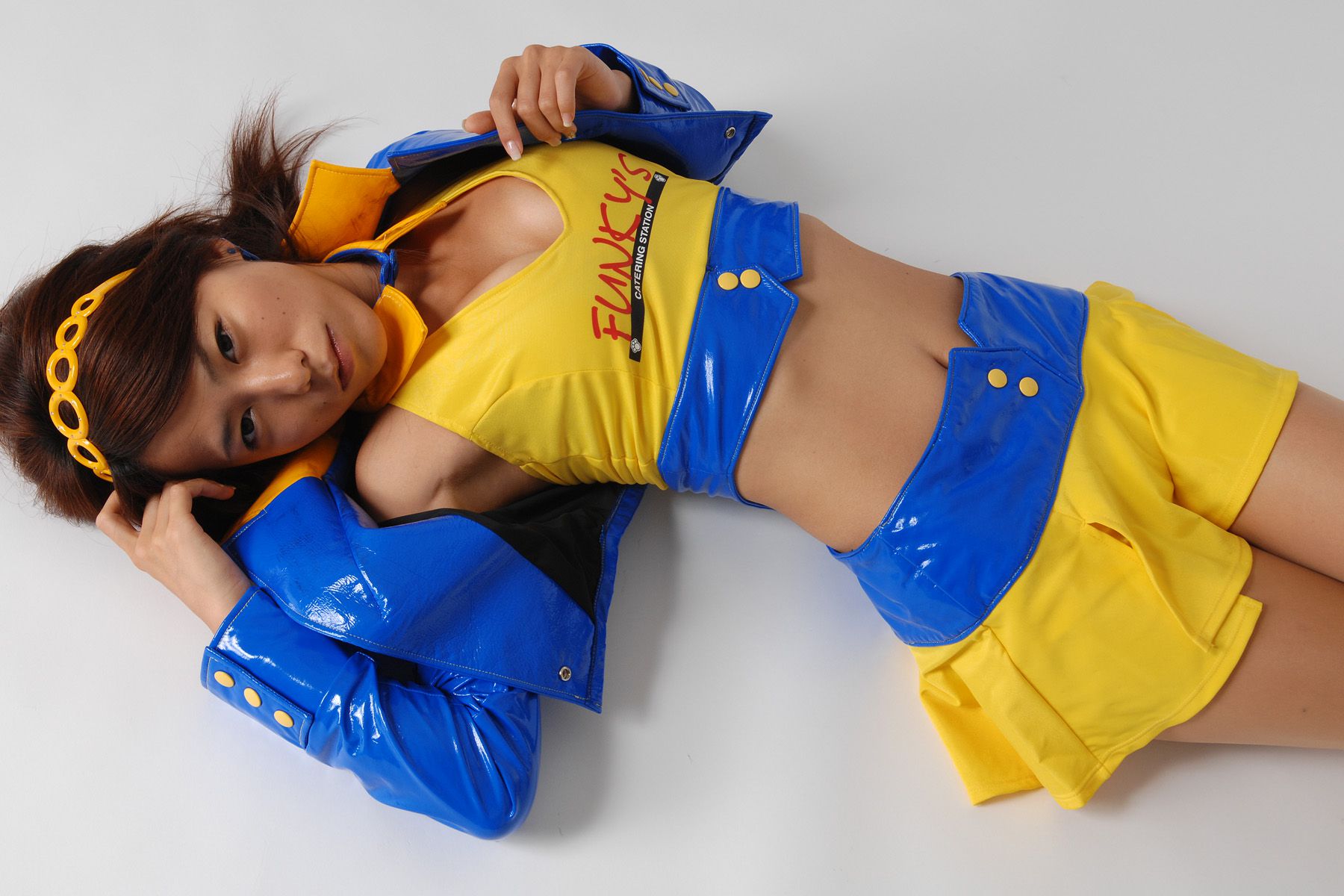 HRQ0079 柏木美里《赛车女郎+泳装高叉》-图24