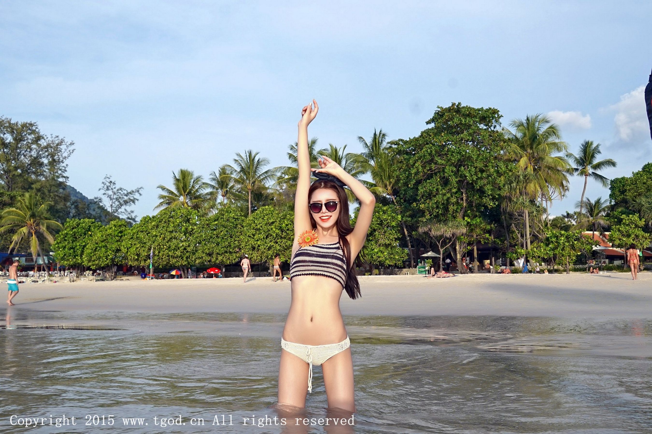 徐妍馨Mandy《普吉岛旅拍》极品比基尼女神  写真集-图44