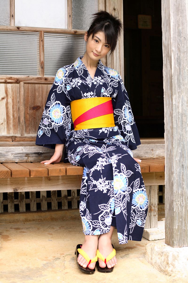 三井麻由 《Flower》-图5