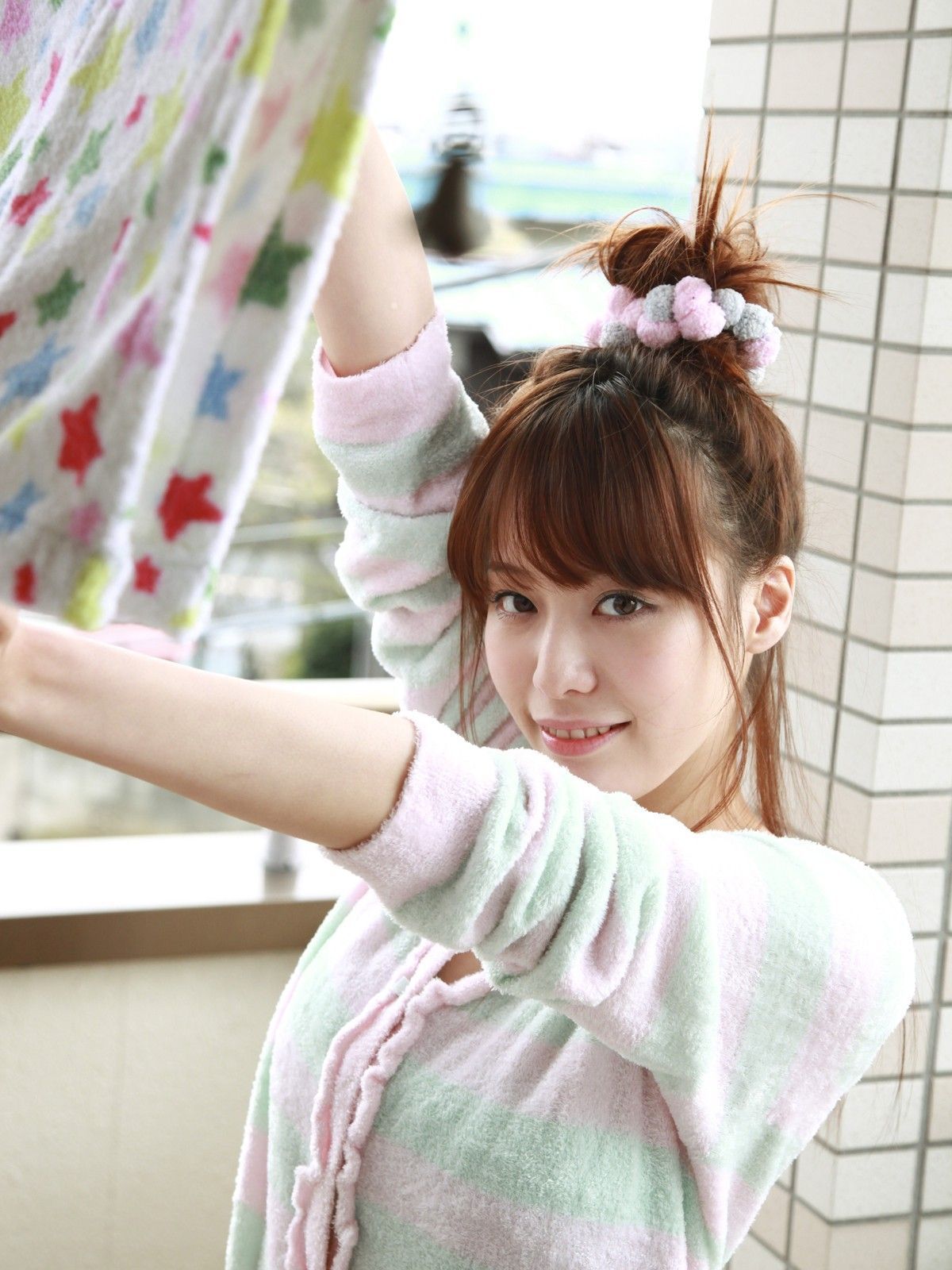 綱島恵里香《COME ON A MY HOUSE   StriCtly Girls-图1