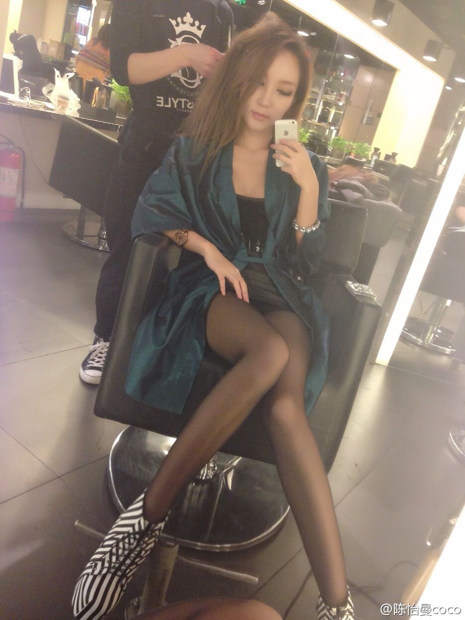 嫩模陈怡曼 - 性感美胸自拍私房图片合辑-图115