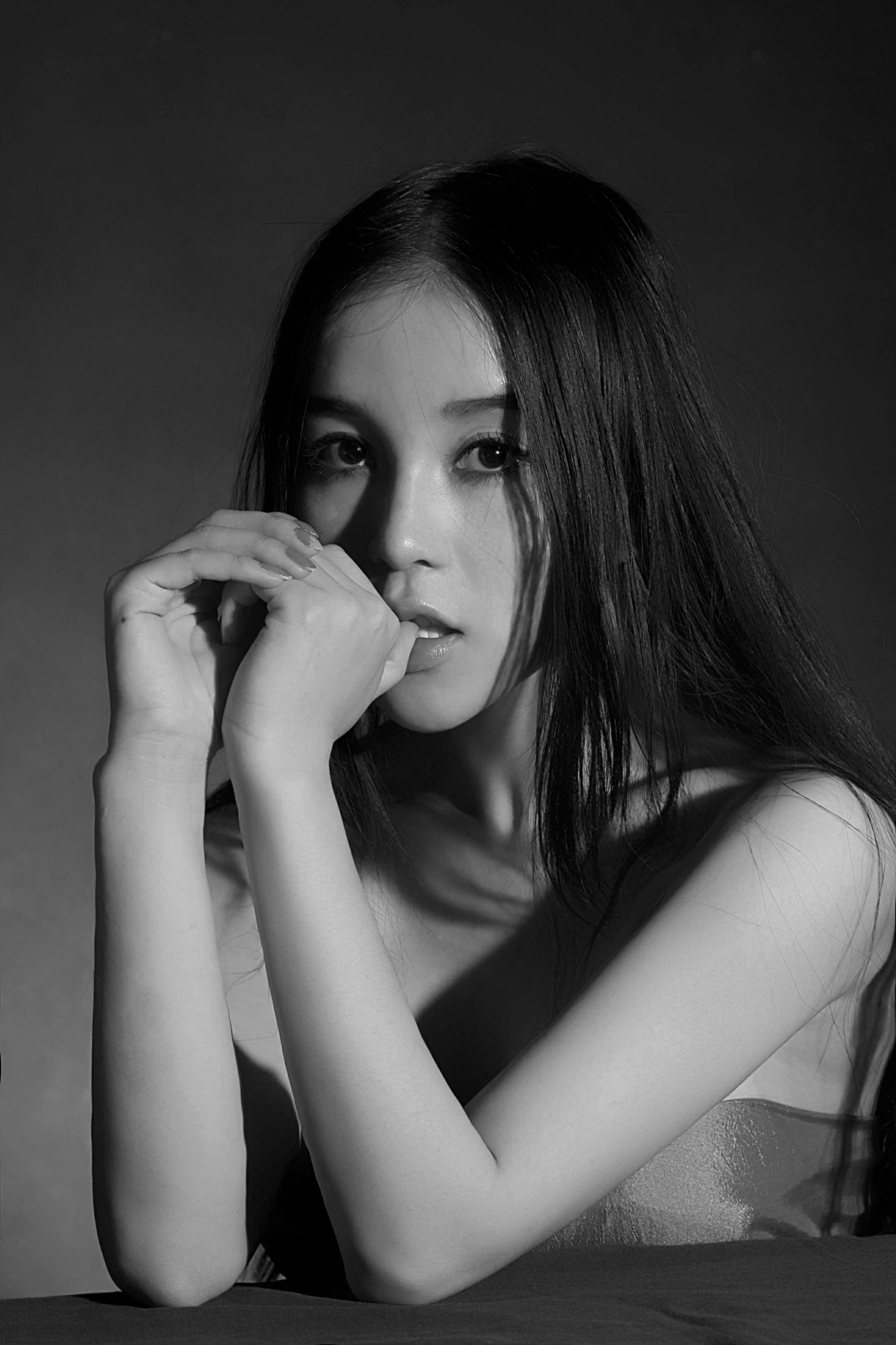 混血美女模特石一伊 棚拍图片-图15