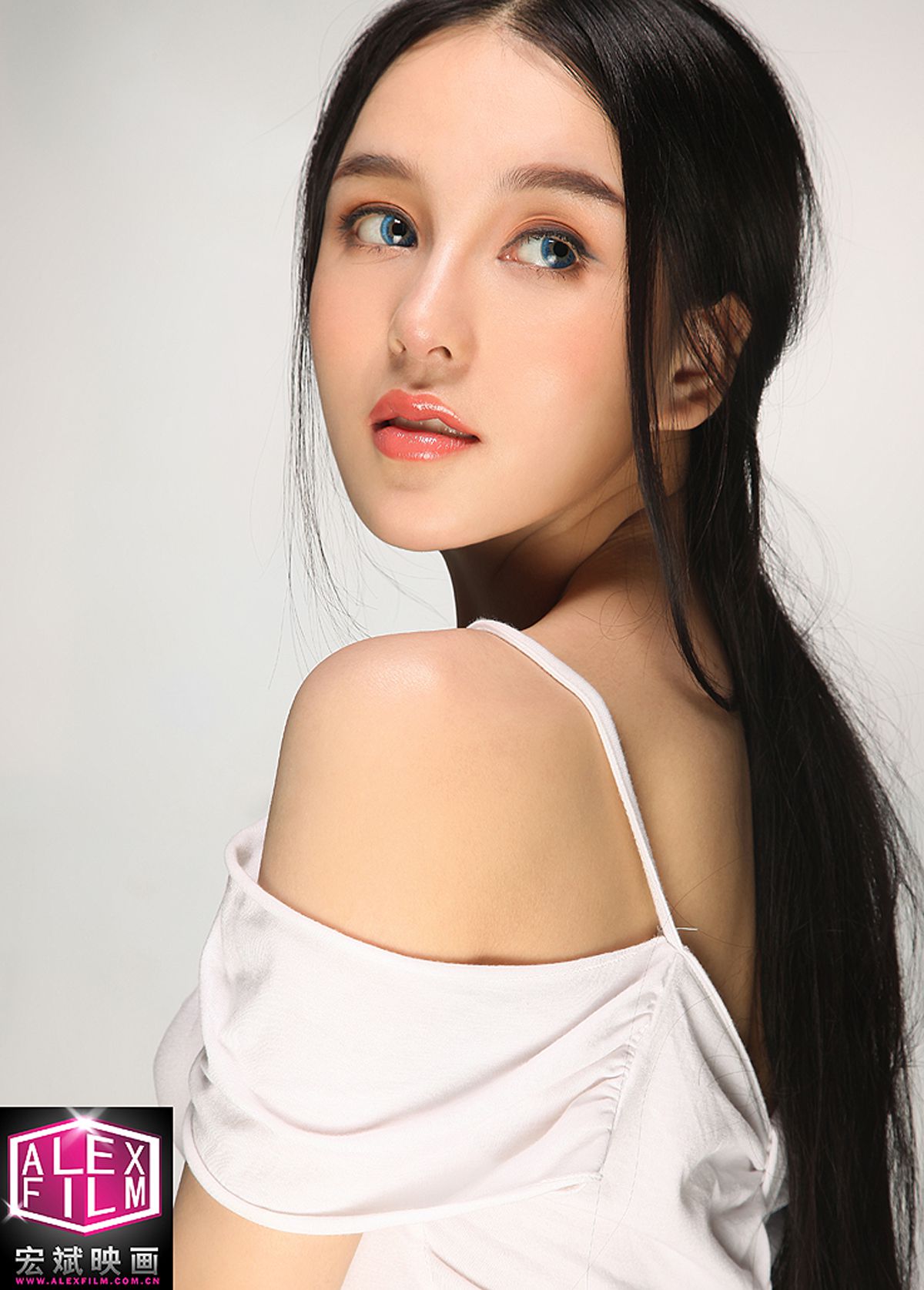 混血美女模特石一伊 棚拍图片-图33