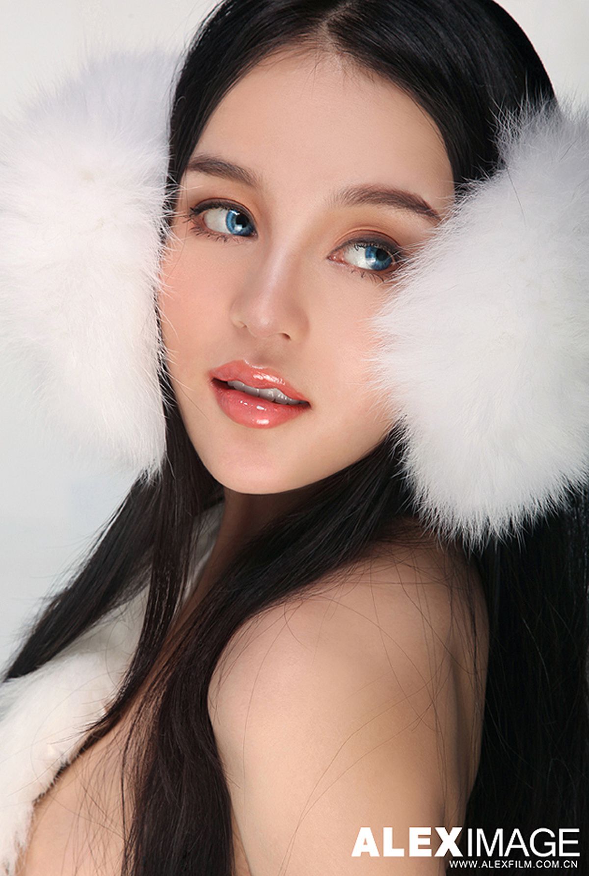 混血美女模特石一伊 棚拍图片-图37