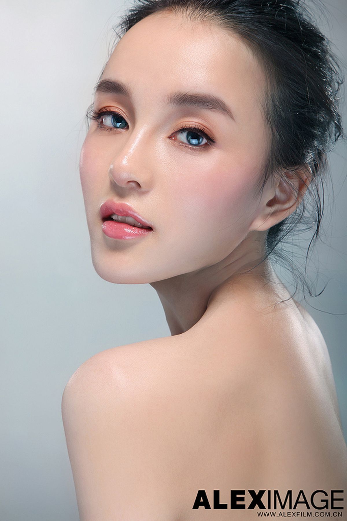 混血美女模特石一伊 棚拍图片-图43