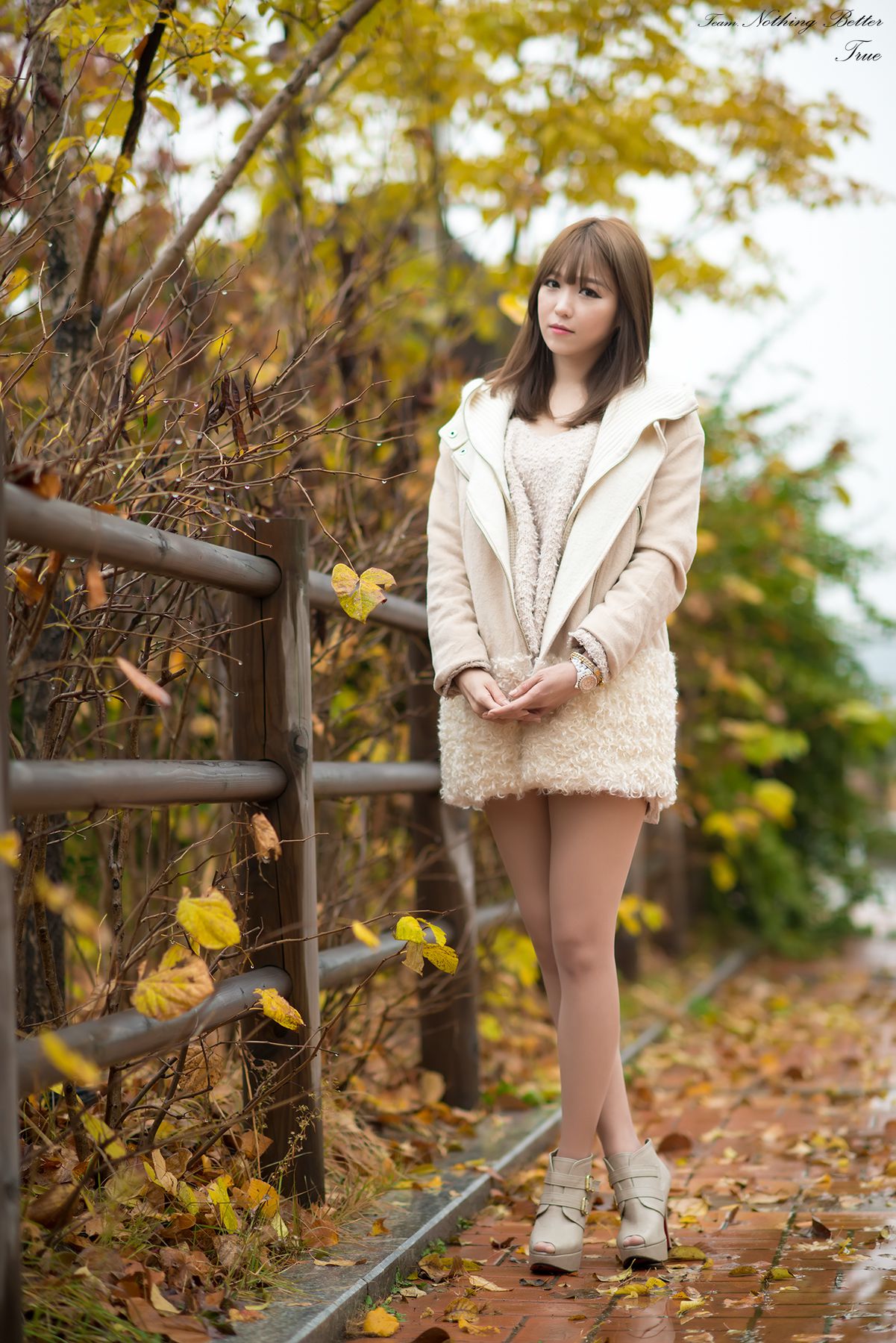 极品韩国美女李恩慧《下雨天街拍》-图32