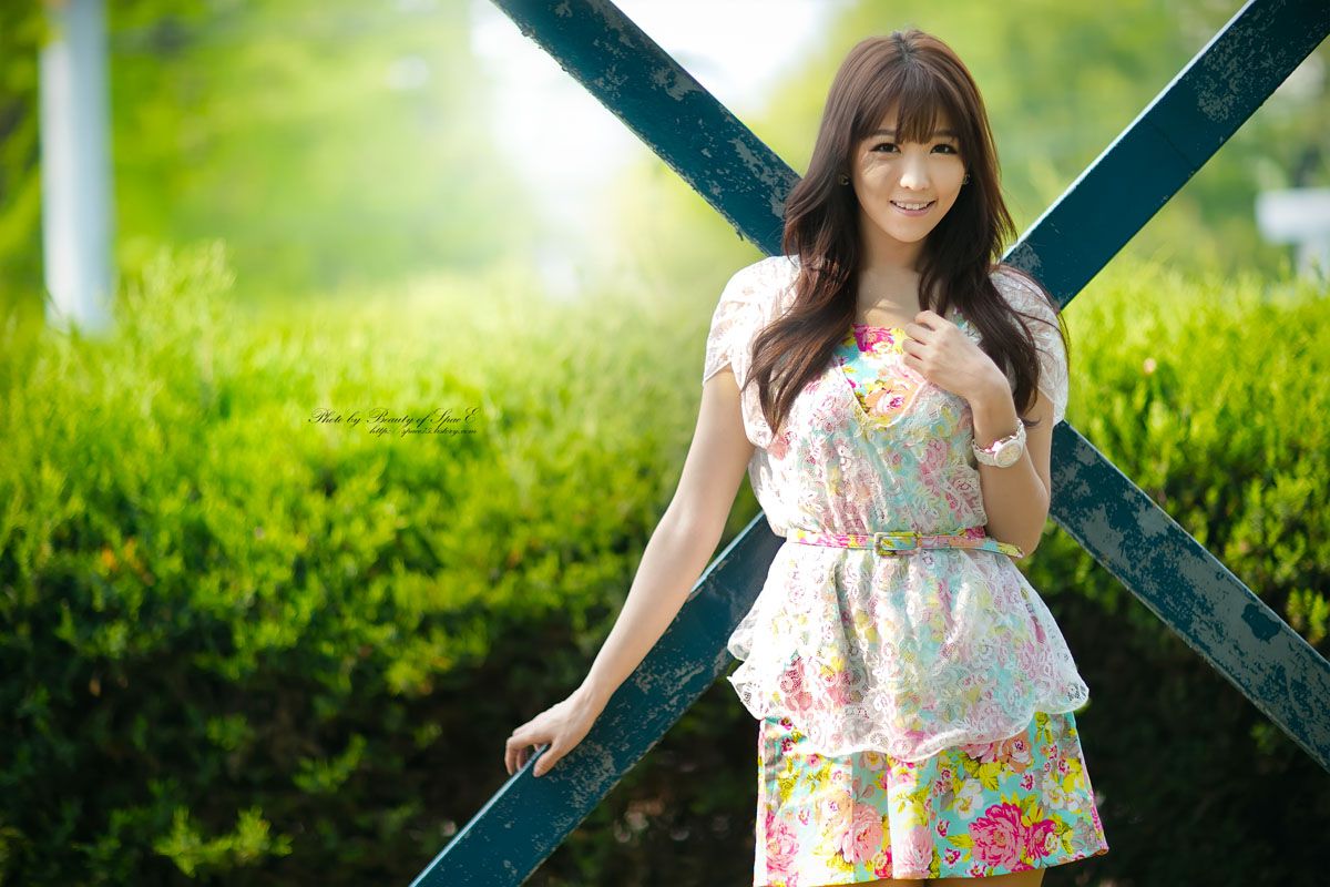 李恩慧《公园外拍连衣裙系列》-图5