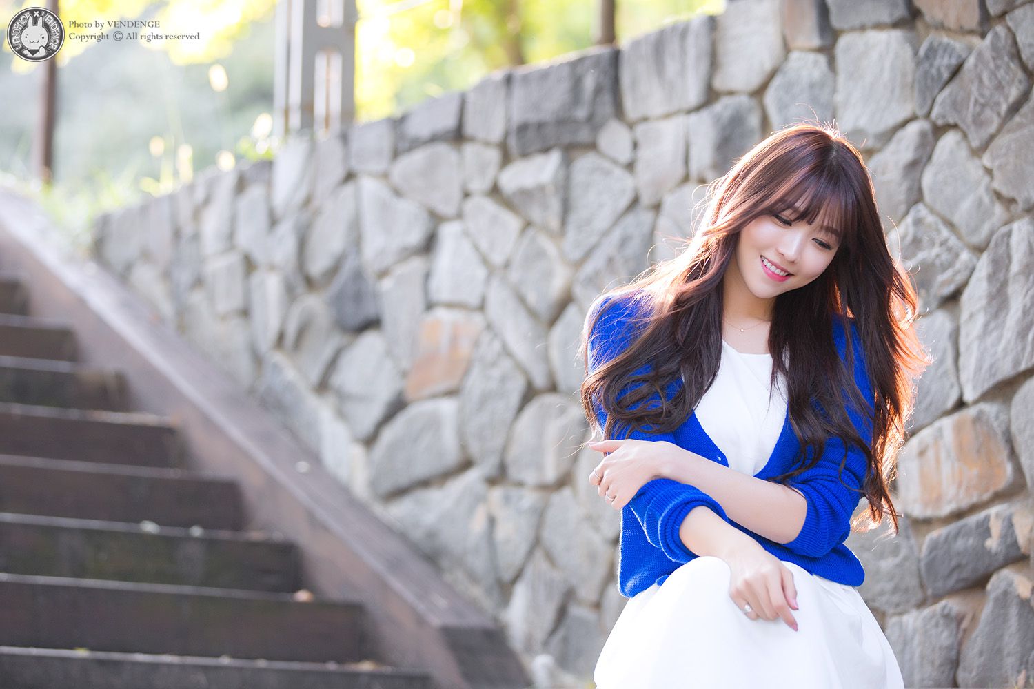 韩国女神李二慧《外拍唯美长裙系列》-图0