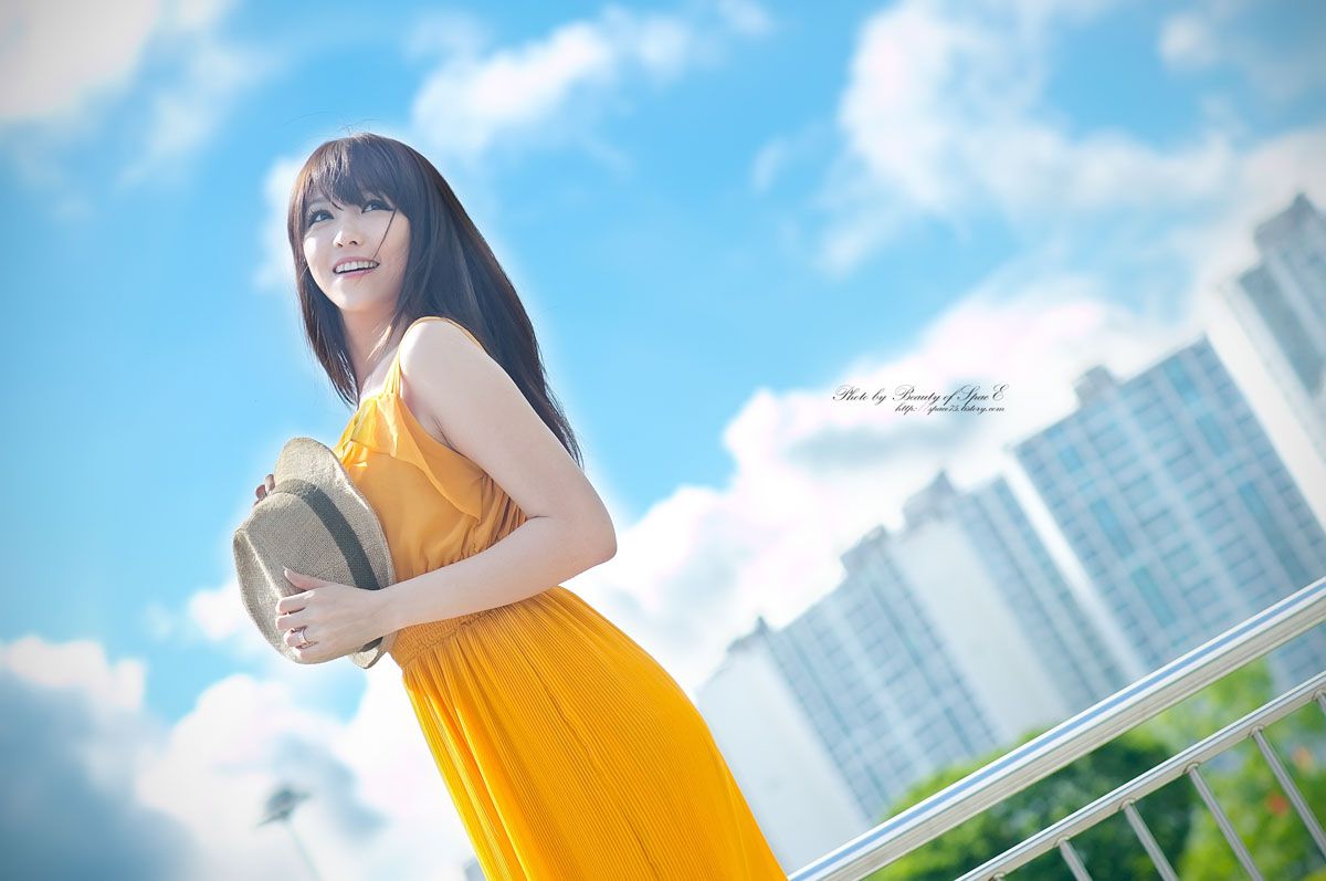 李二慧《外拍气质黄色长裙系列》-图18