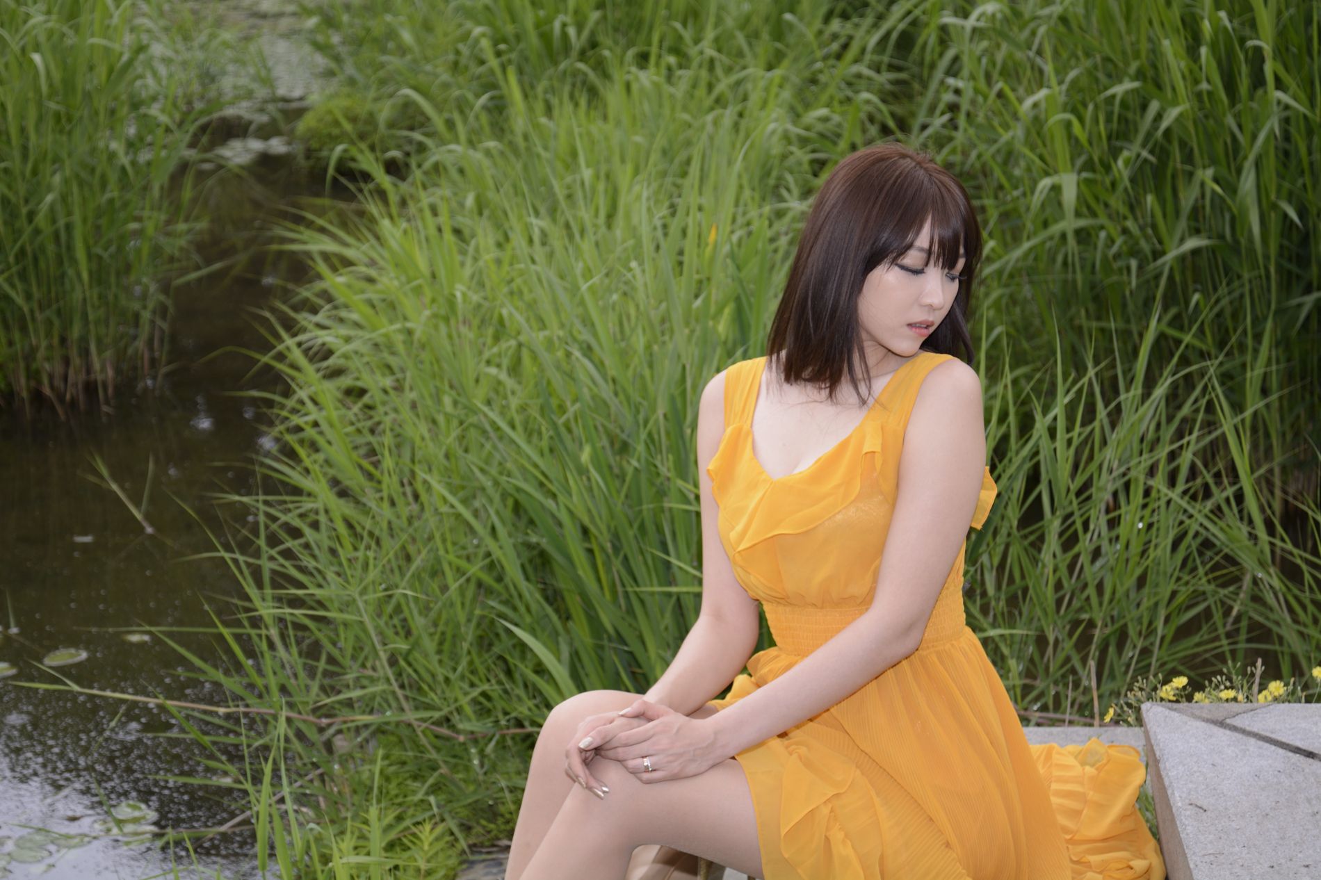 李二慧《外拍气质黄色长裙系列》-图28