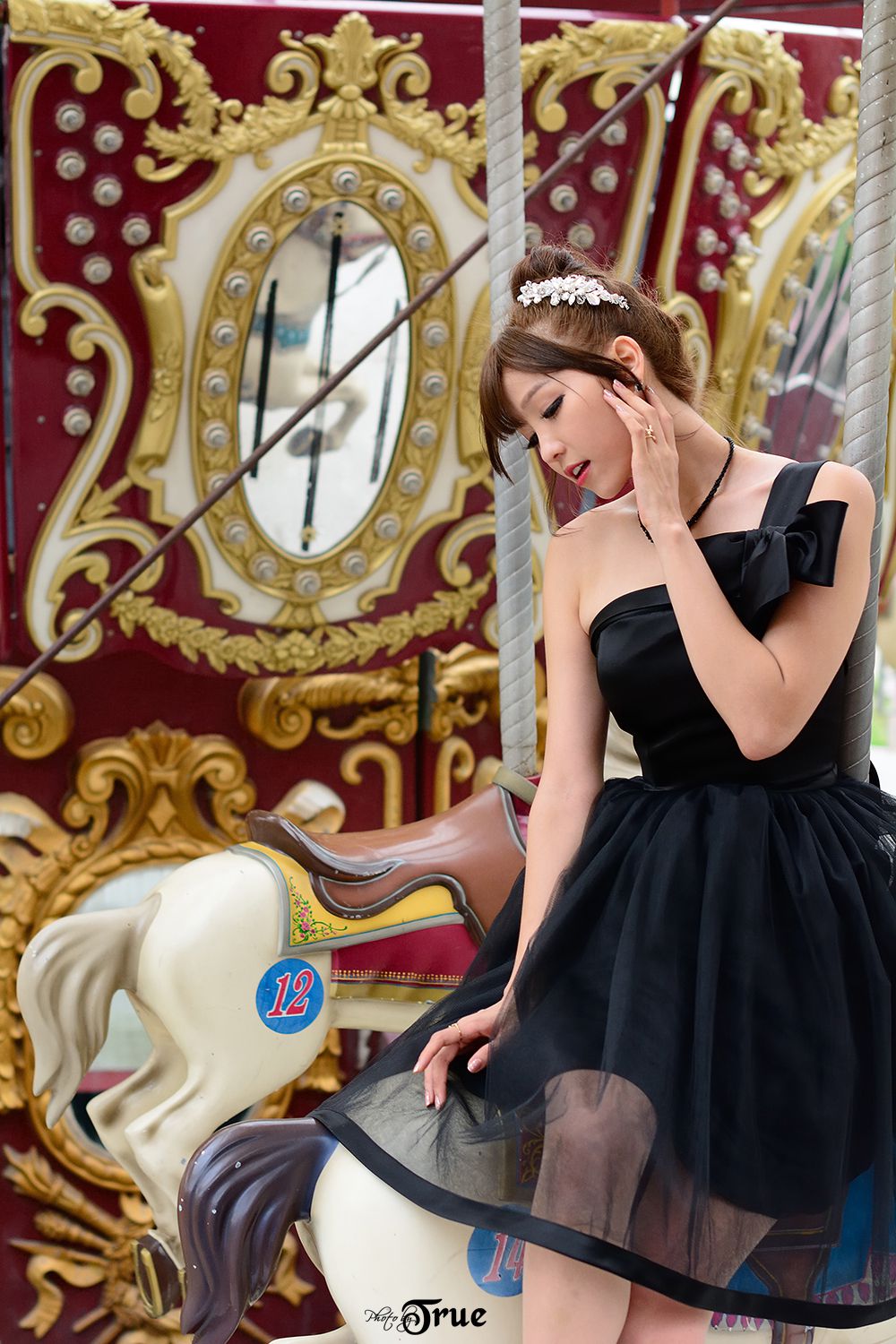 李二慧《黑色天使》-图7