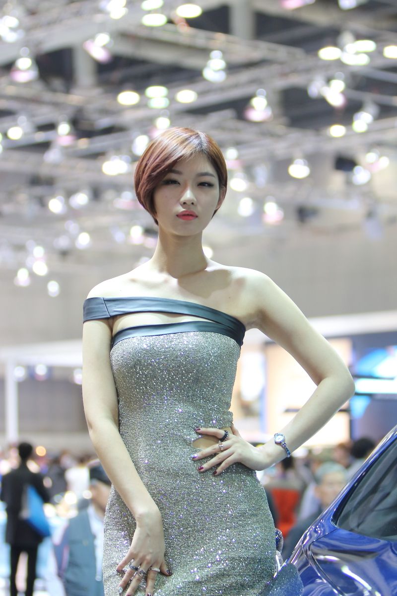 韩国美女崔柳娜《车展图片》套图-图11