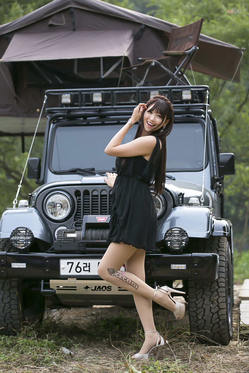 韩国极品车模李二慧《户外车展吊带连衣裙系列》高清套图-图36