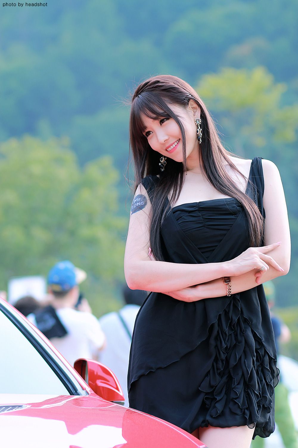 韩国极品车模李二慧《户外车展吊带连衣裙系列》高清套图-图42