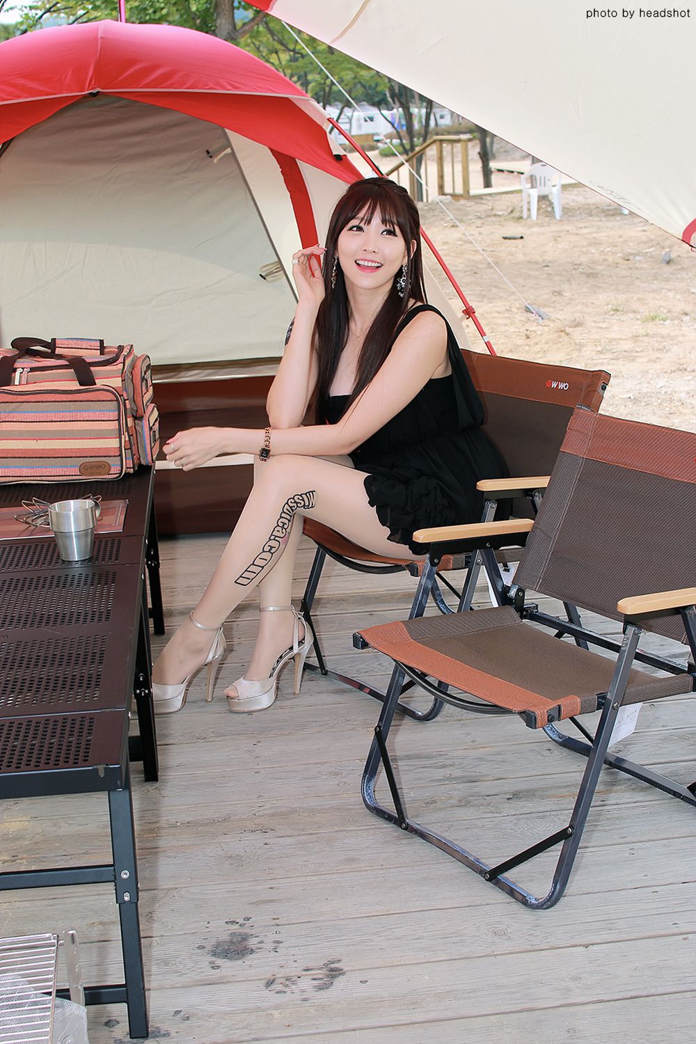 韩国极品车模李二慧《户外车展吊带连衣裙系列》高清套图-图8