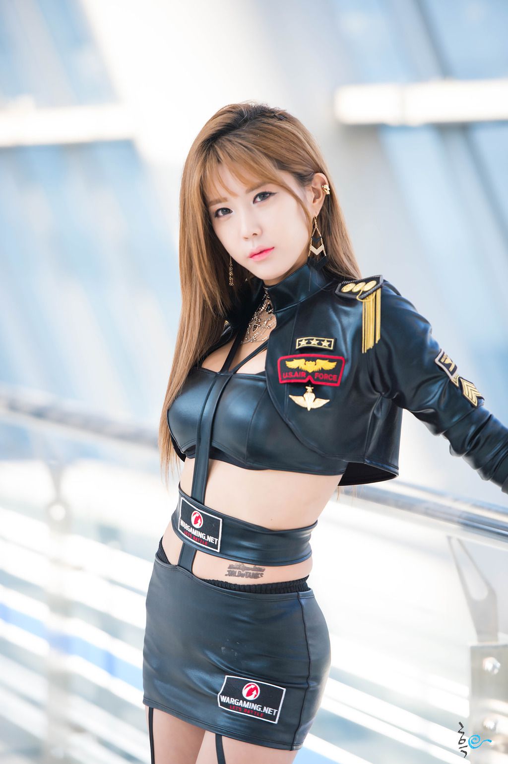 韩国美女许允美《Show GIRL 游戏展图集》套图-图44