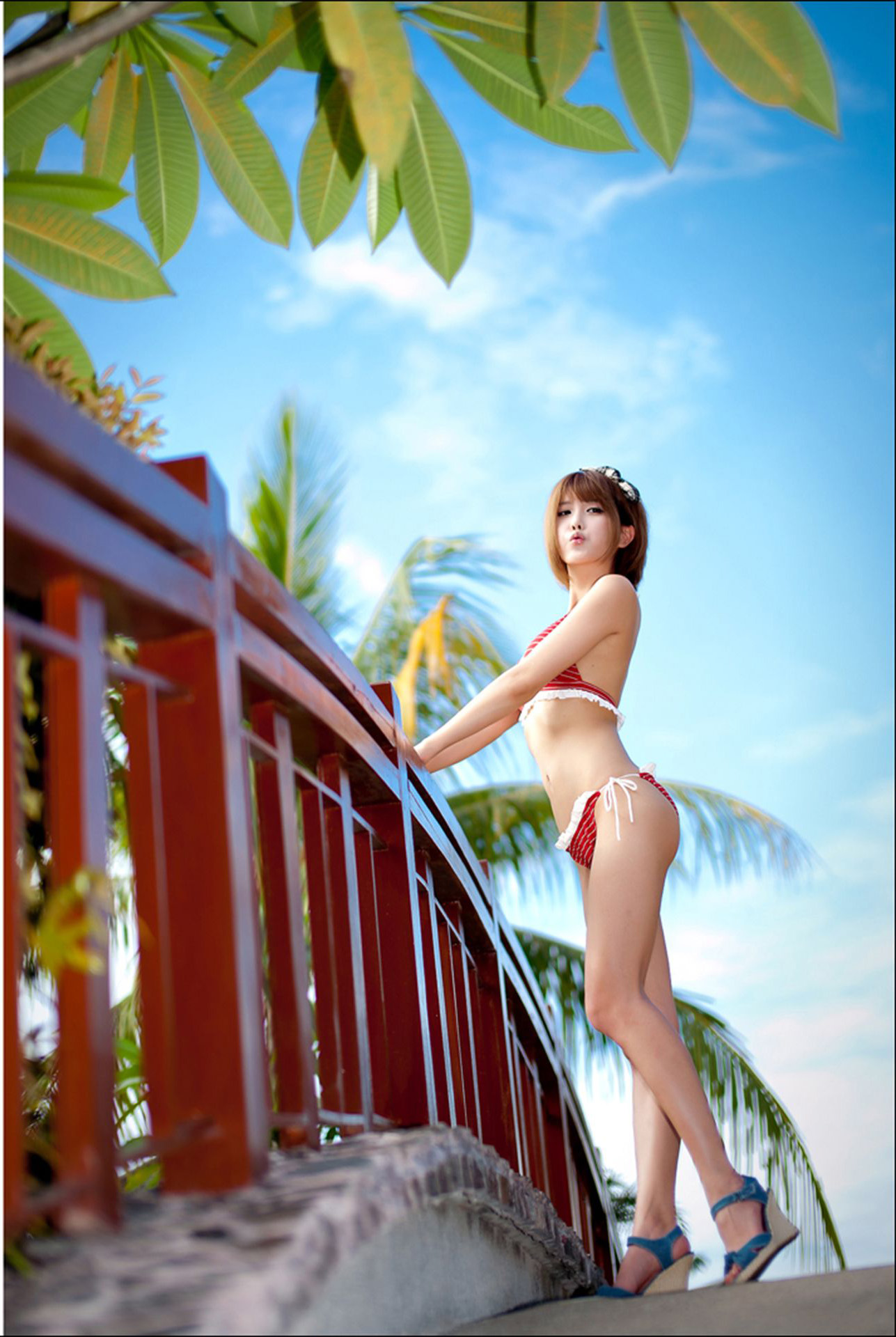 许允美《度假村比基尼外拍套图》-图74
