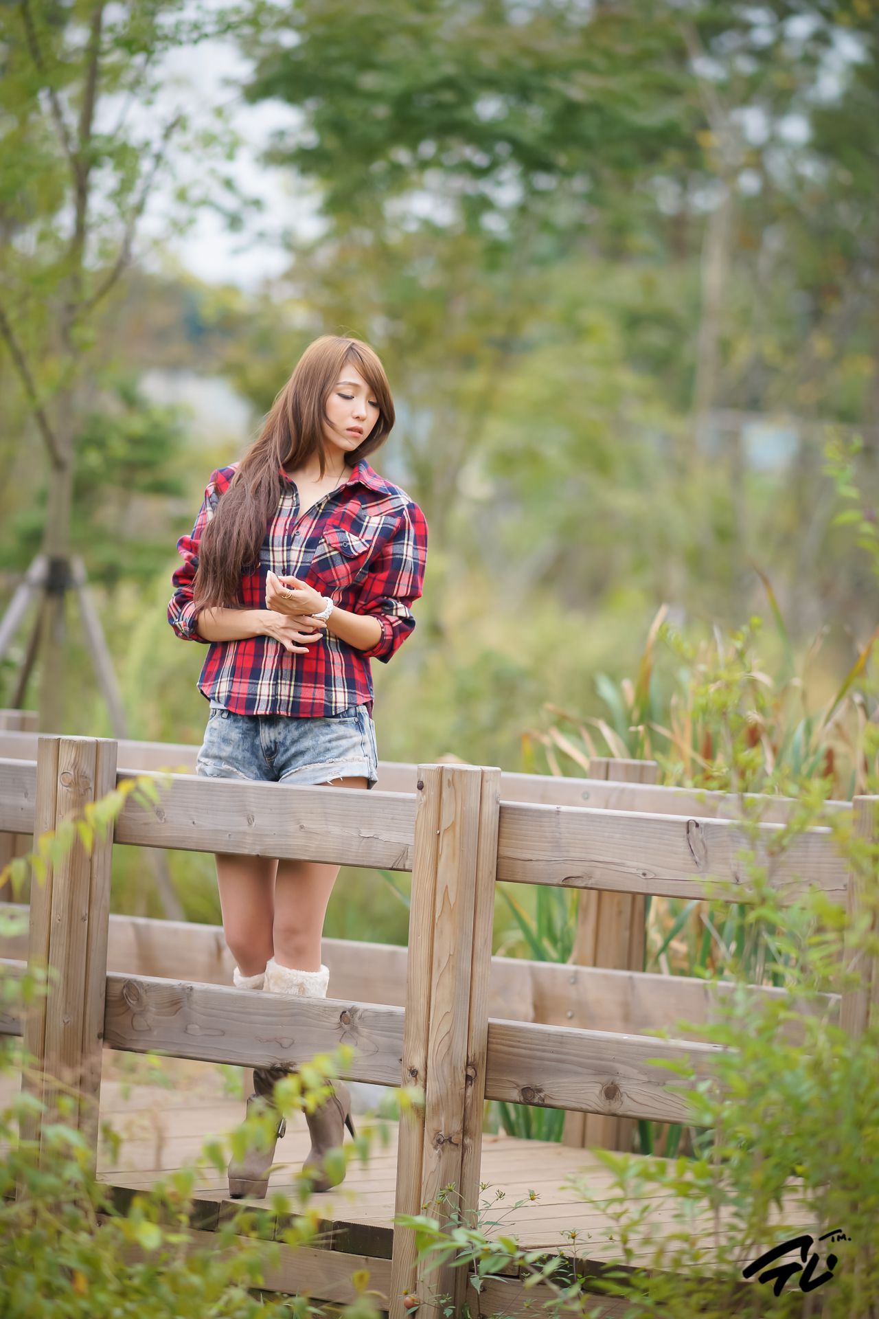 韩国模特李仁慧《热裤系列》写真合集-图13