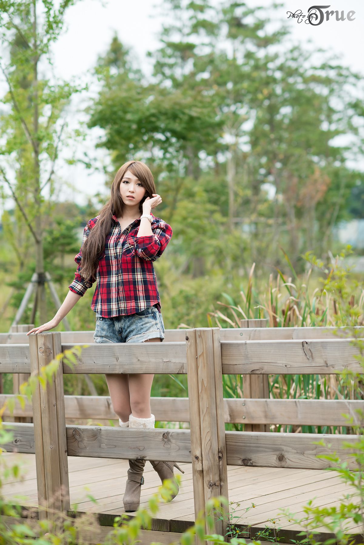 韩国模特李仁慧《热裤系列》写真合集-图14