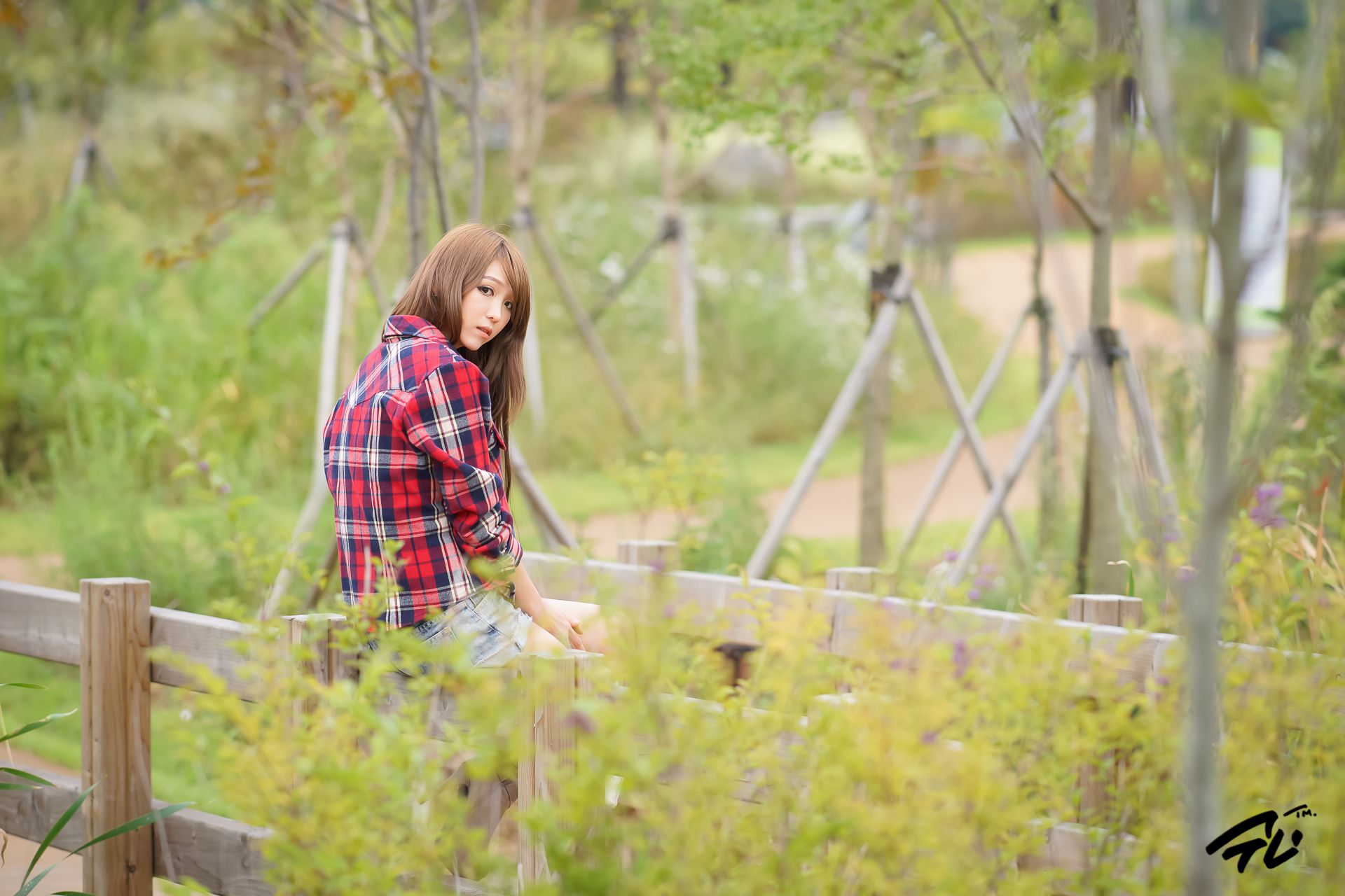 韩国模特李仁慧《热裤系列》写真合集-图27