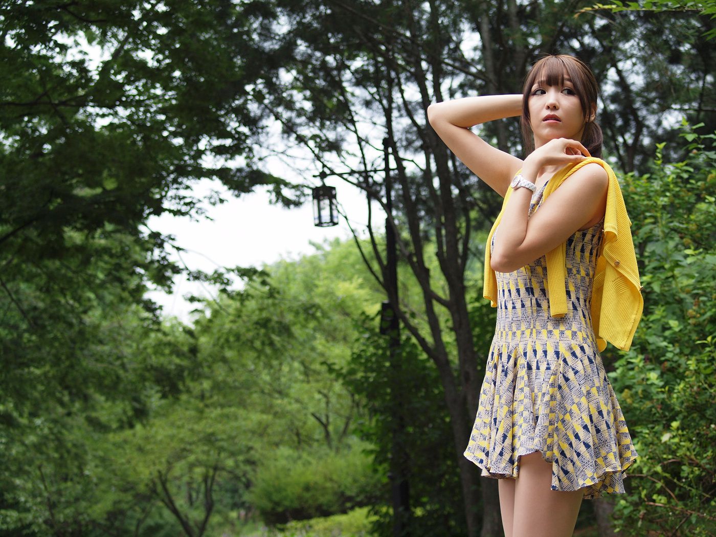 李恩慧《小清新连衣裙公园街拍》-图25