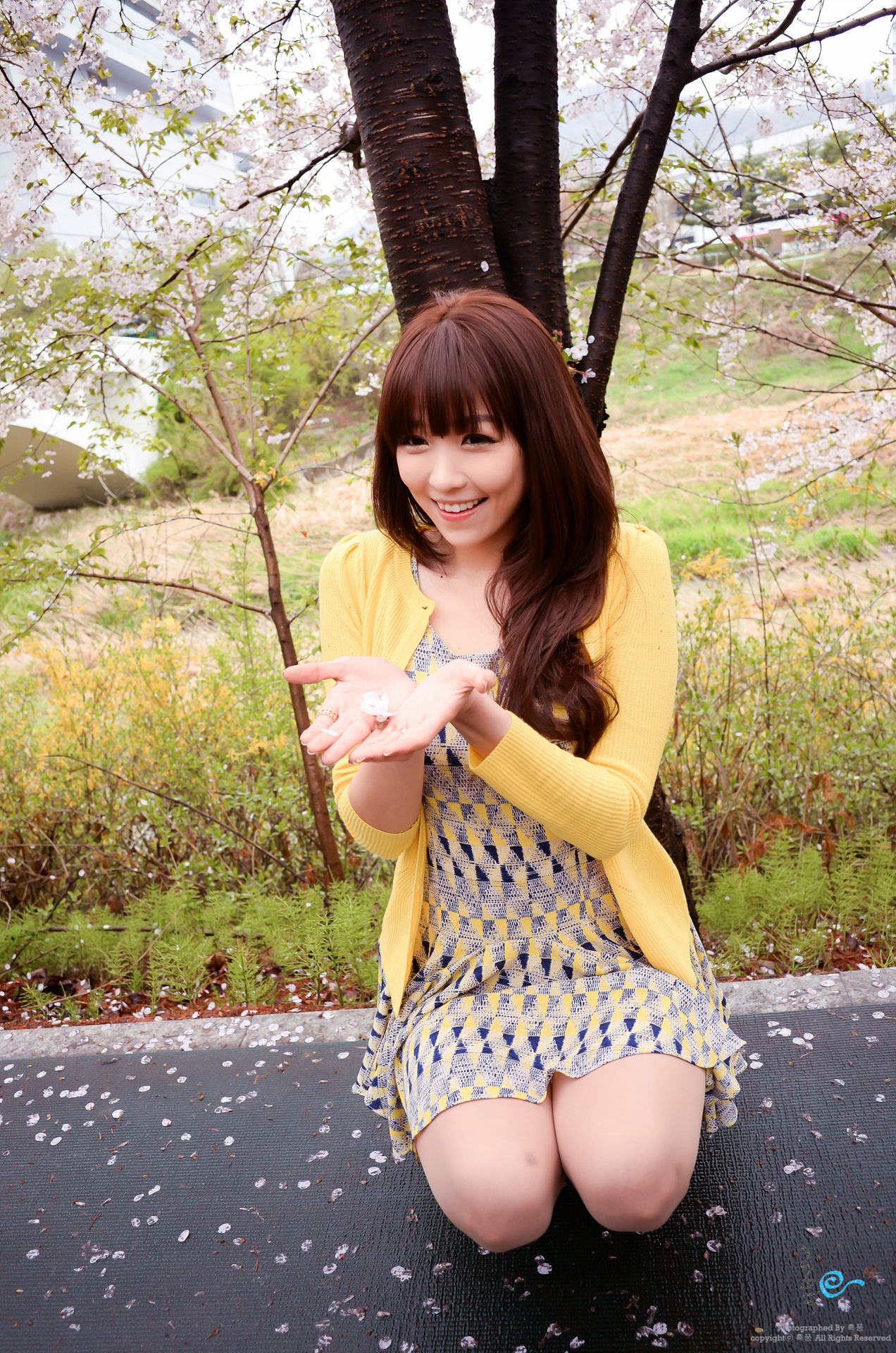 李恩慧《小清新连衣裙公园街拍》-图44