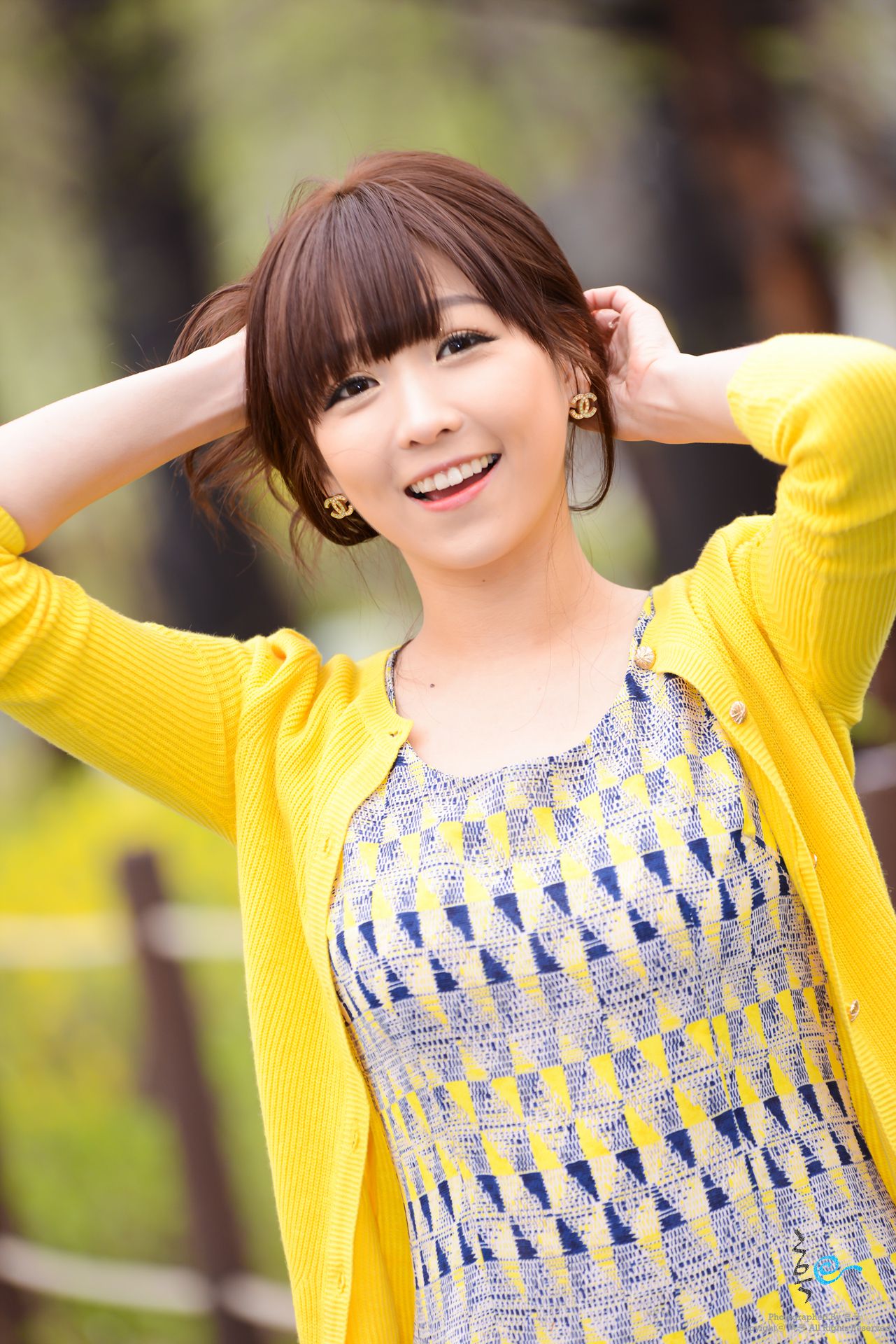 李恩慧《小清新连衣裙公园街拍》-图63