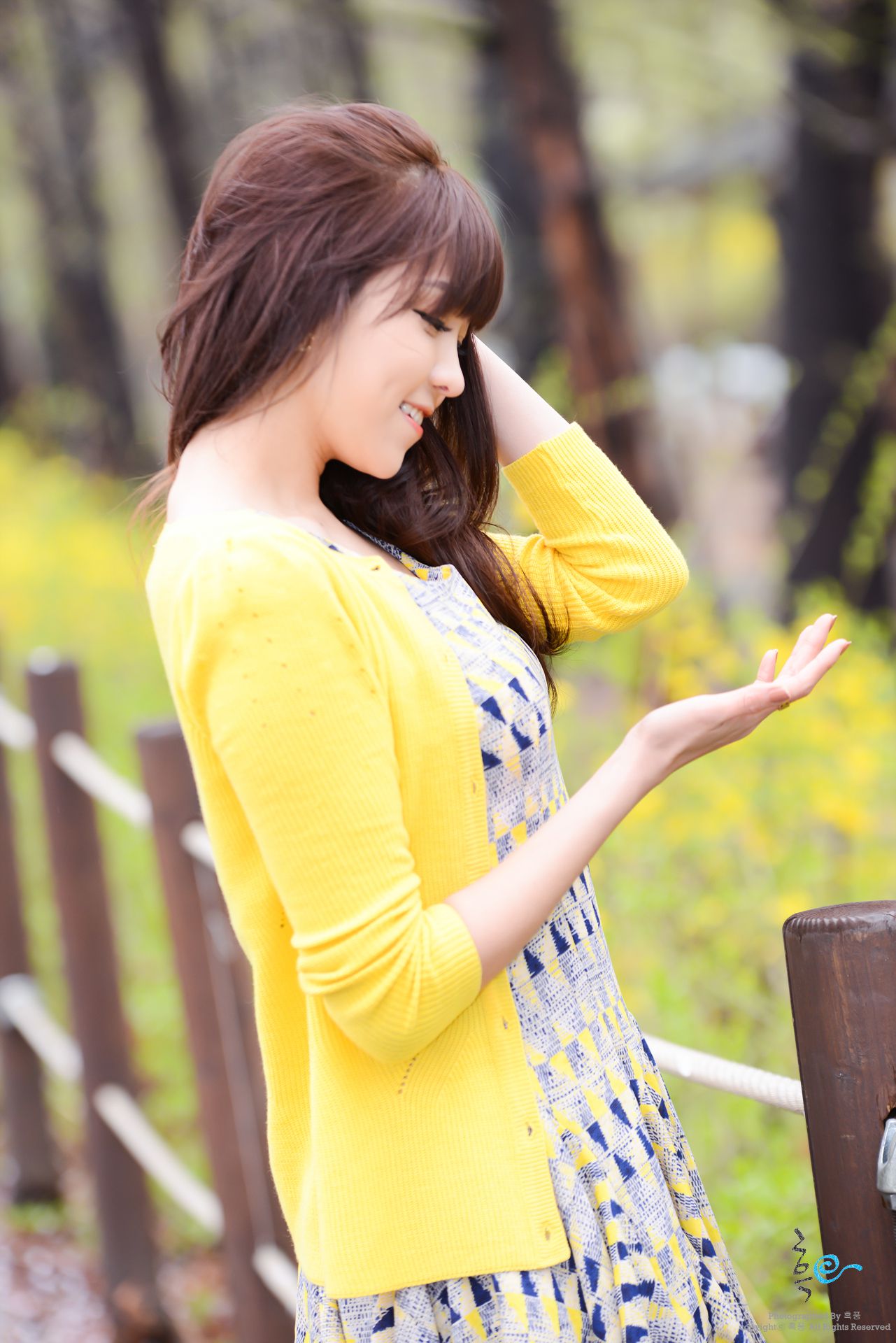 李恩慧《小清新连衣裙公园街拍》-图64