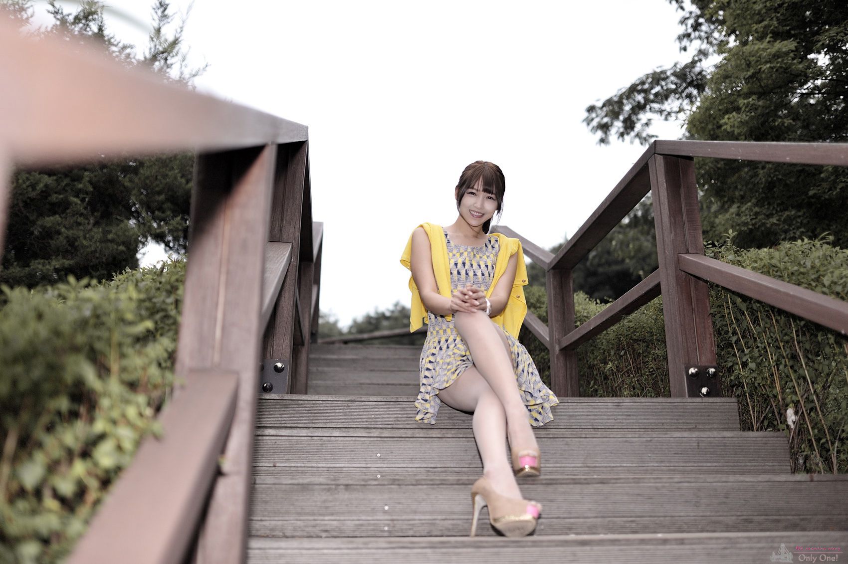 李恩慧《小清新连衣裙公园街拍》-图7