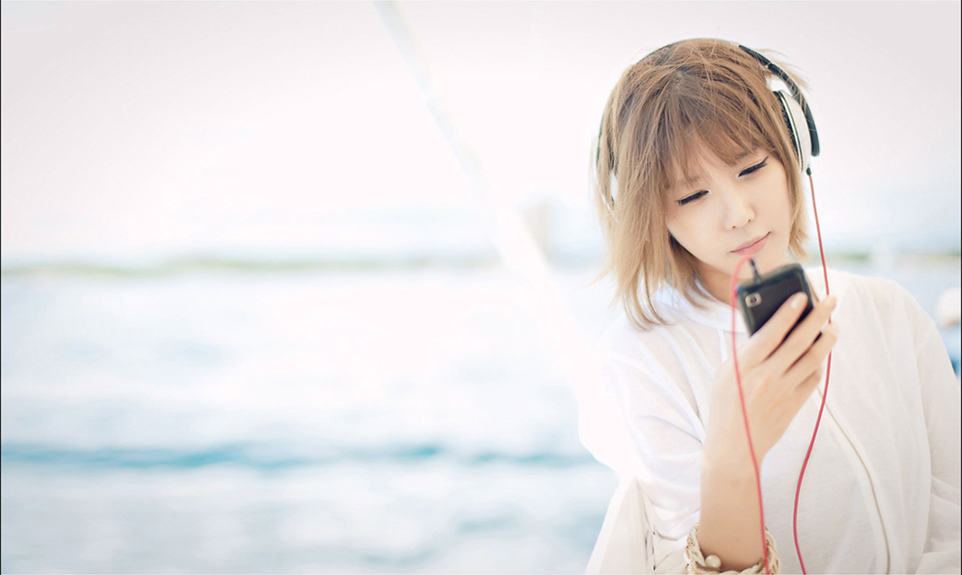 许允美(???)《清新耳机少女》-图24