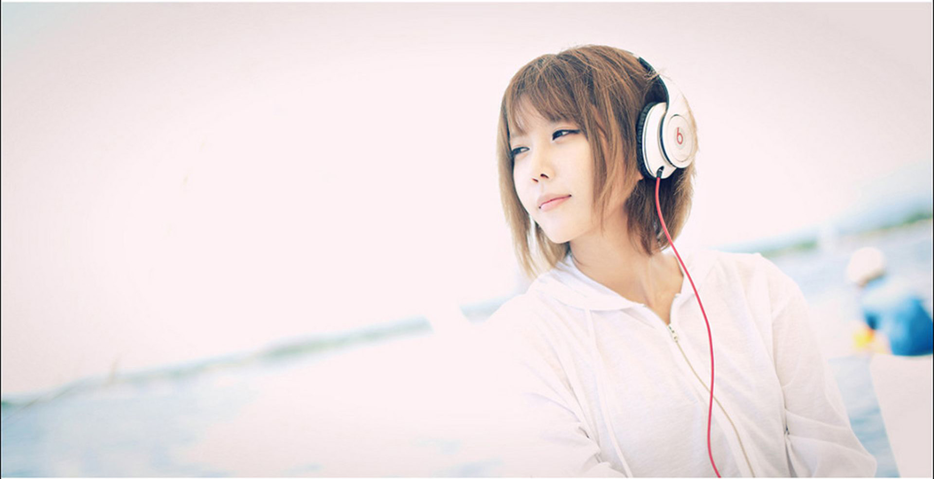 许允美(???)《清新耳机少女》-图8