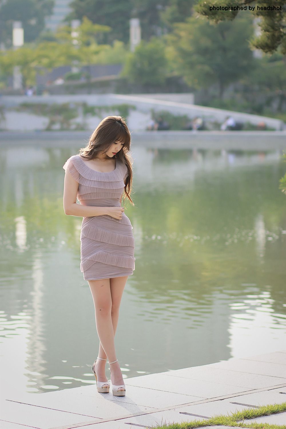 李仁慧《极品公园超短裙气质女神》-图17