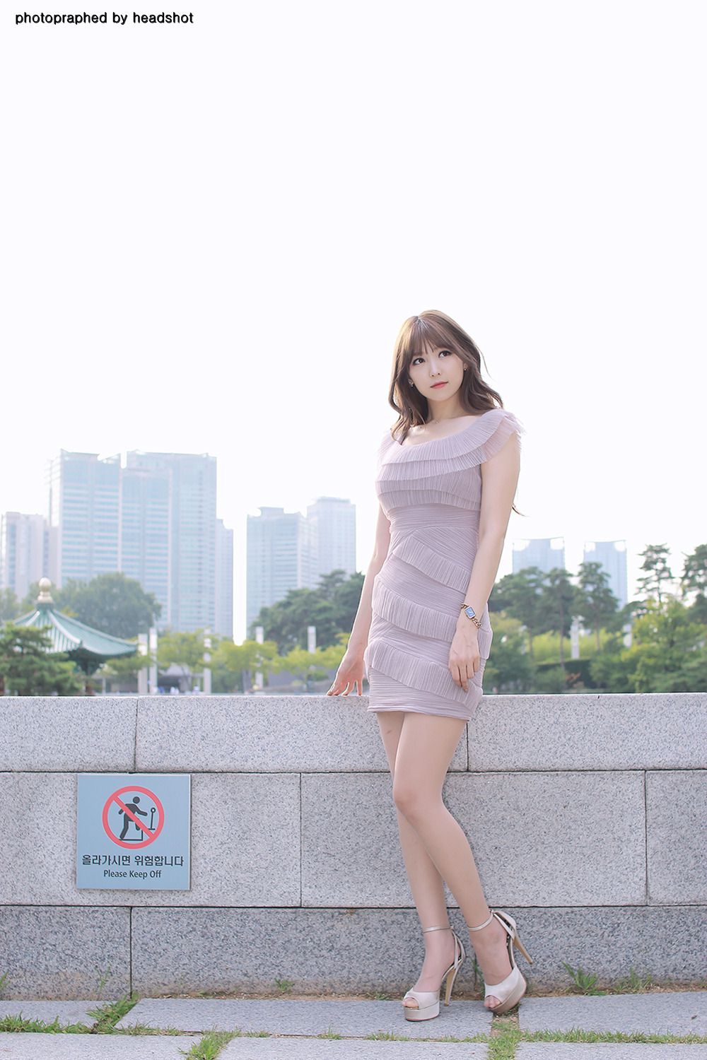 李仁慧《极品公园超短裙气质女神》-图7