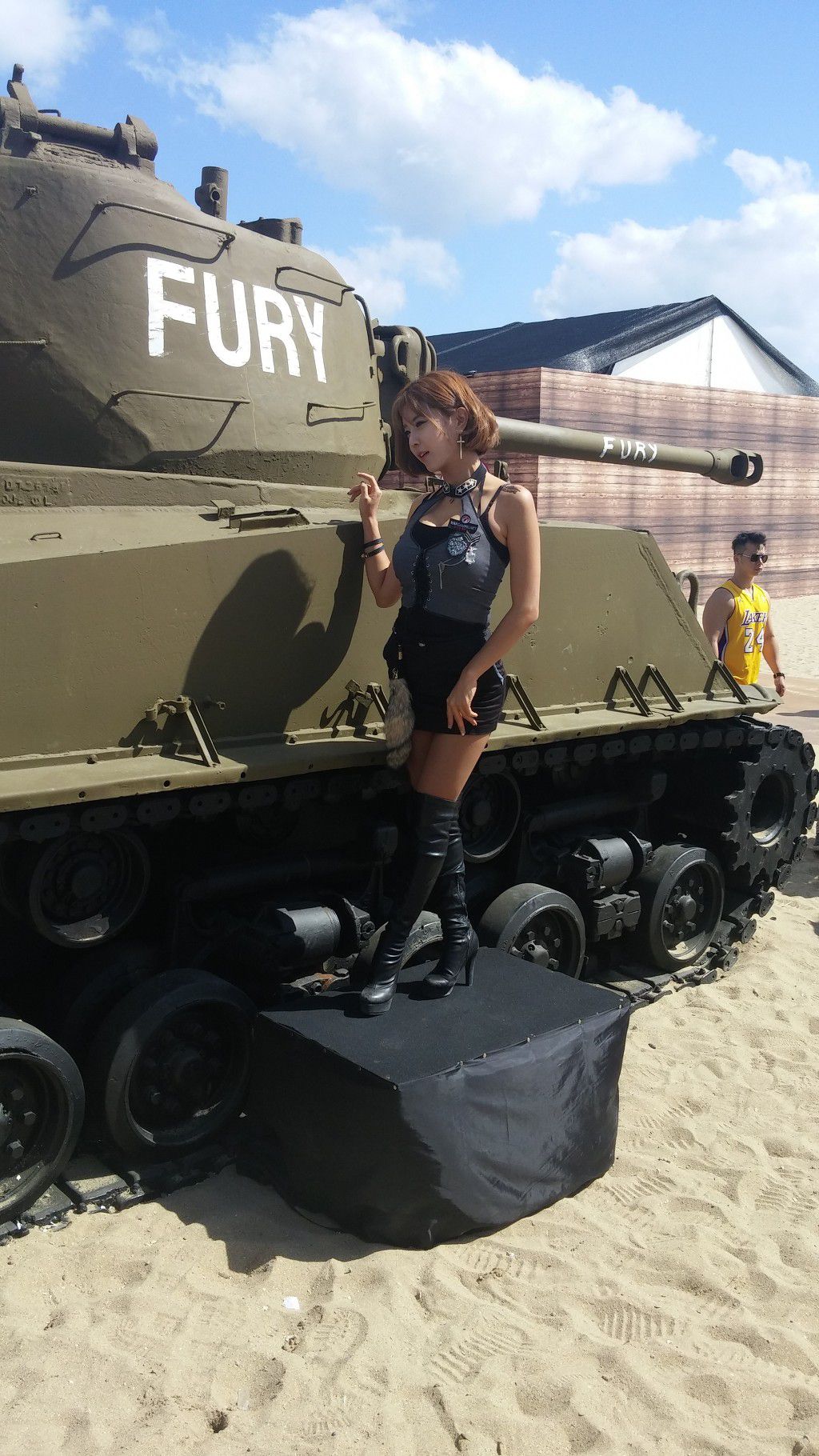 许允美《釜山坦克世界》套图-图104