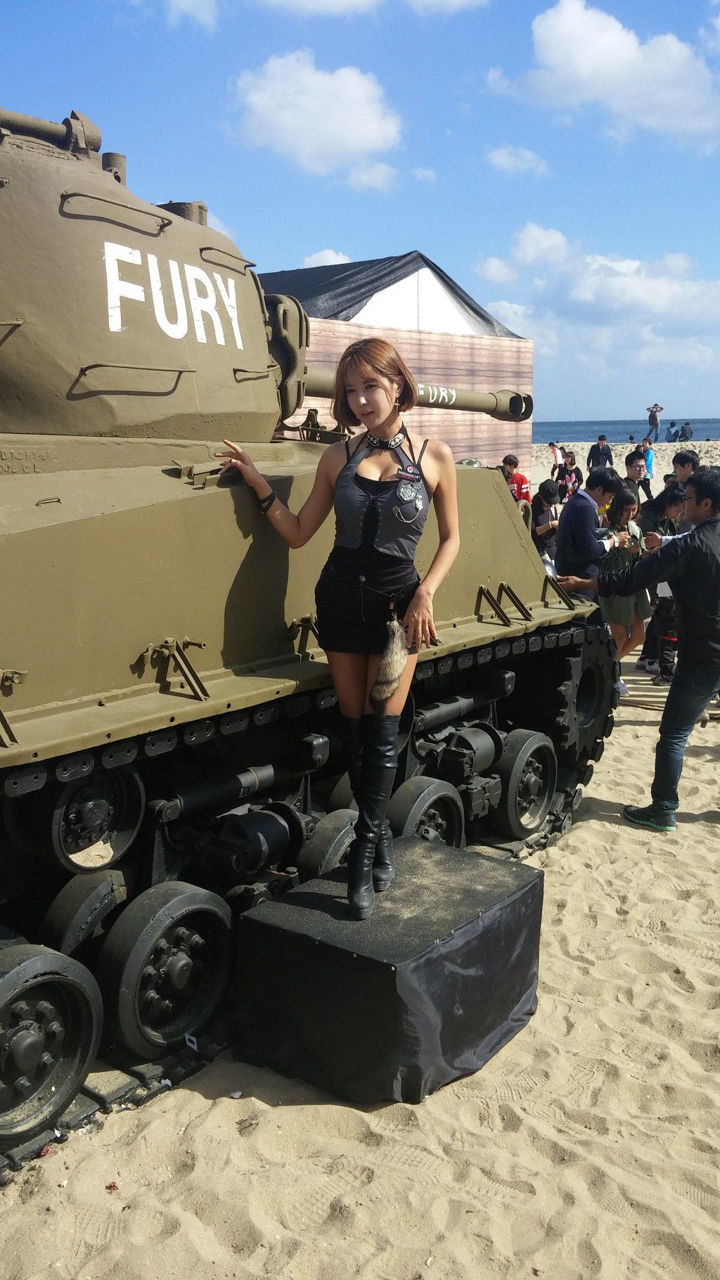 许允美《釜山坦克世界》套图-图113