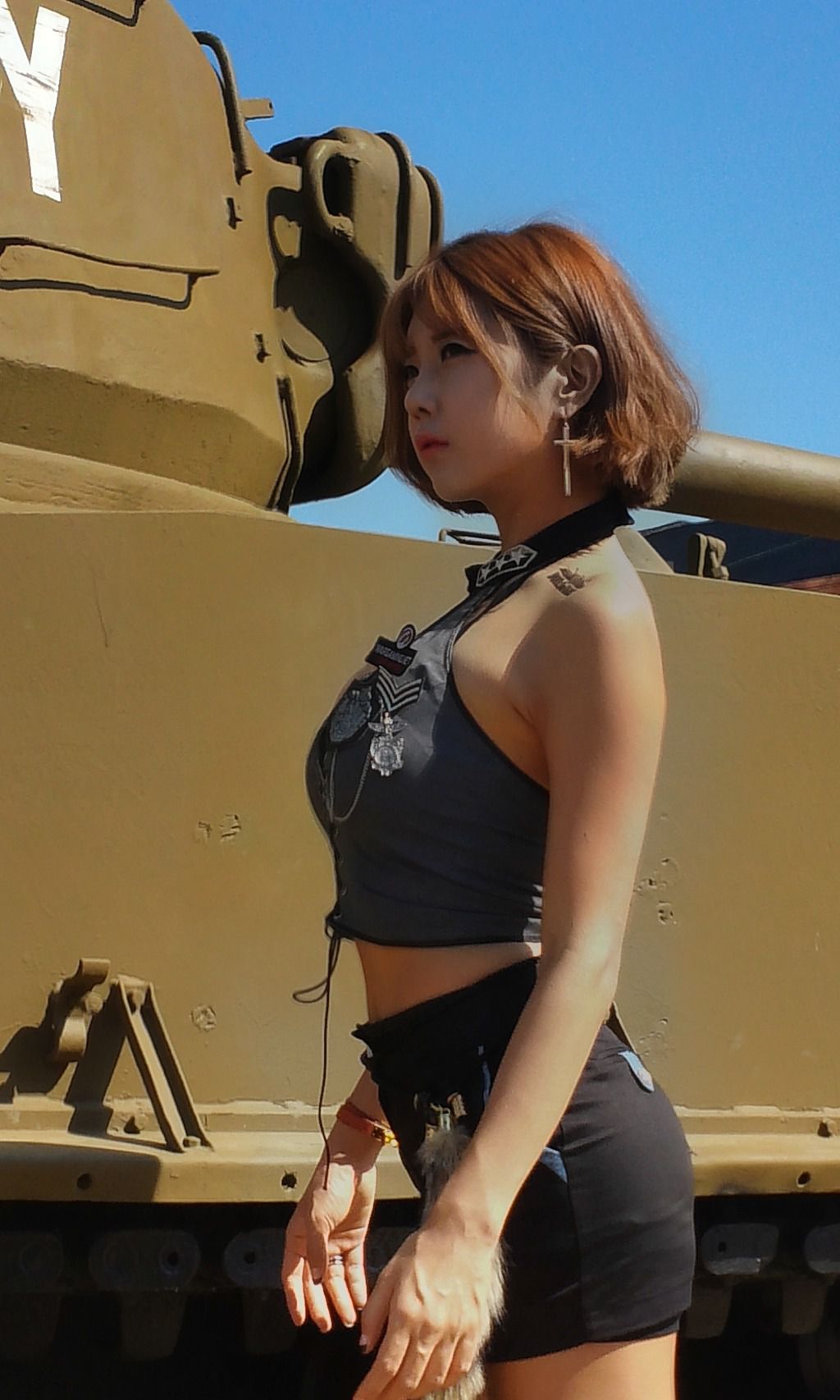 许允美《釜山坦克世界》套图-图31