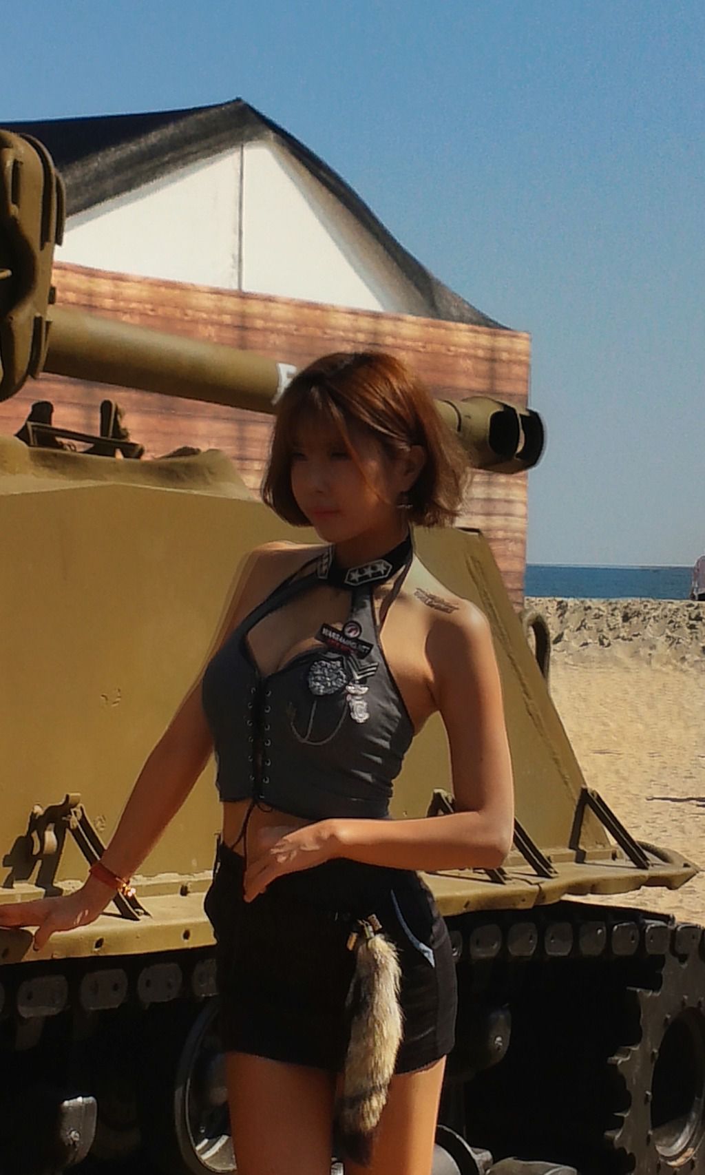 许允美《釜山坦克世界》套图-图33