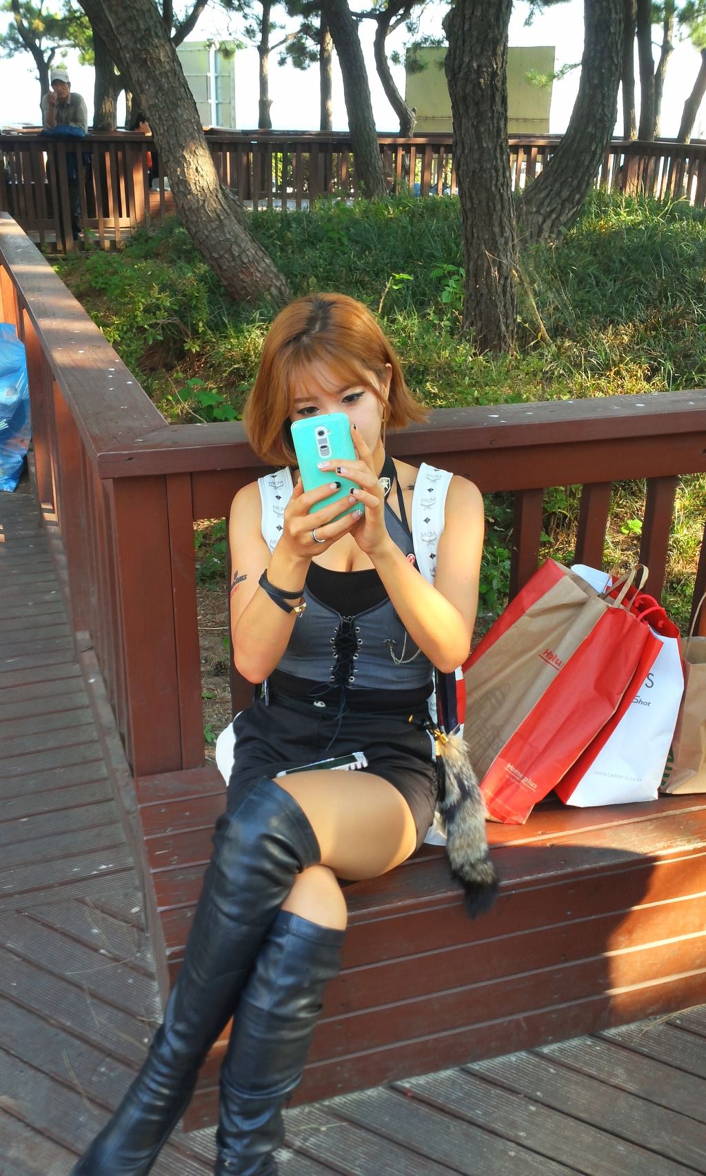 许允美《釜山坦克世界》套图-图42