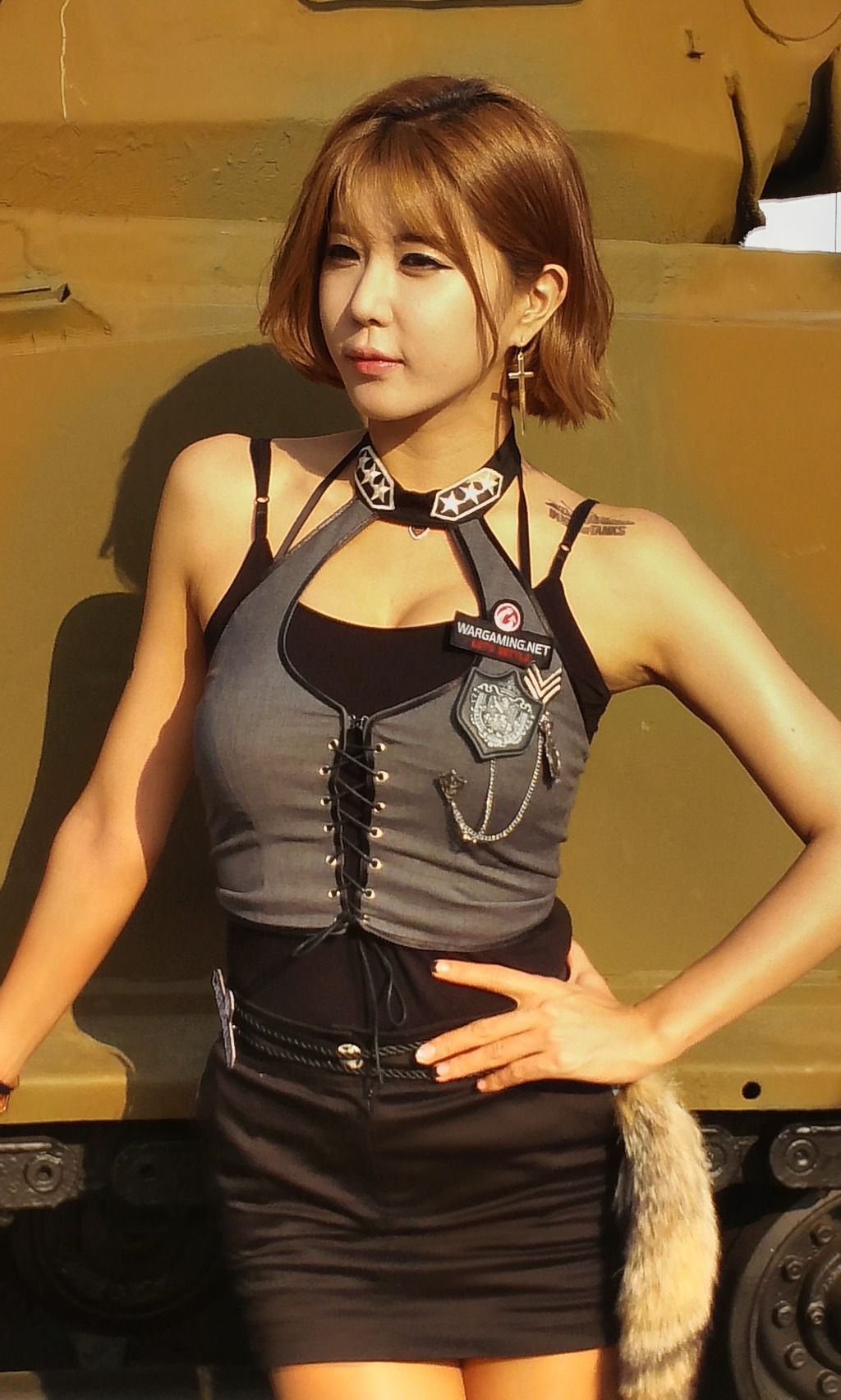 许允美《釜山坦克世界》套图-图54